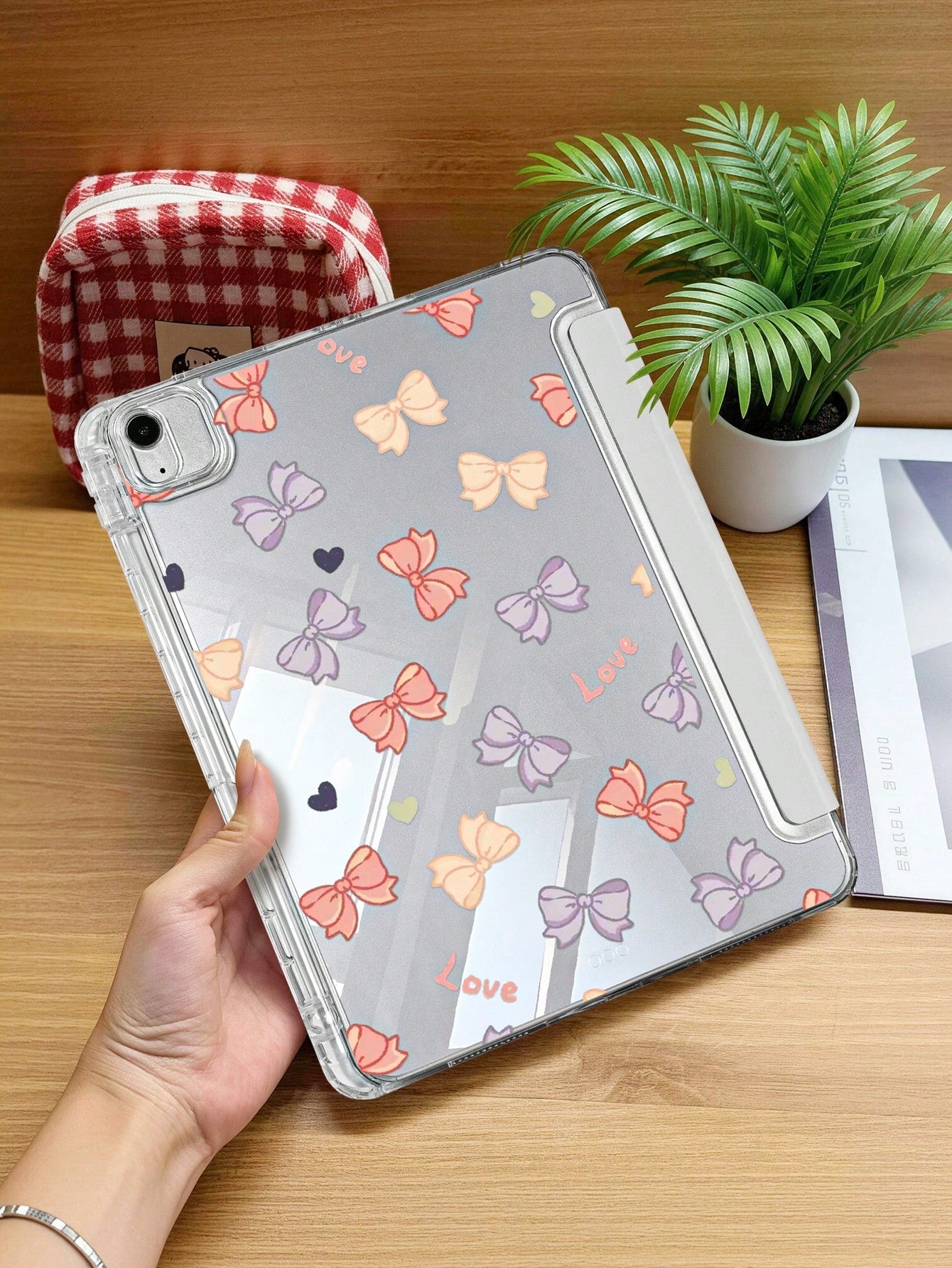 1pc Transparent Acrylic Dual-Sided Colorful Butterfly, Heart, Letter Pattern Foldable Tablet Case, Compatible With IPad 10th Gen/11th Gen/10.2/10.5/Air4/Air5/10.9/Pro 11/Air 11-In.(M2)-2024/Pro 11-In.