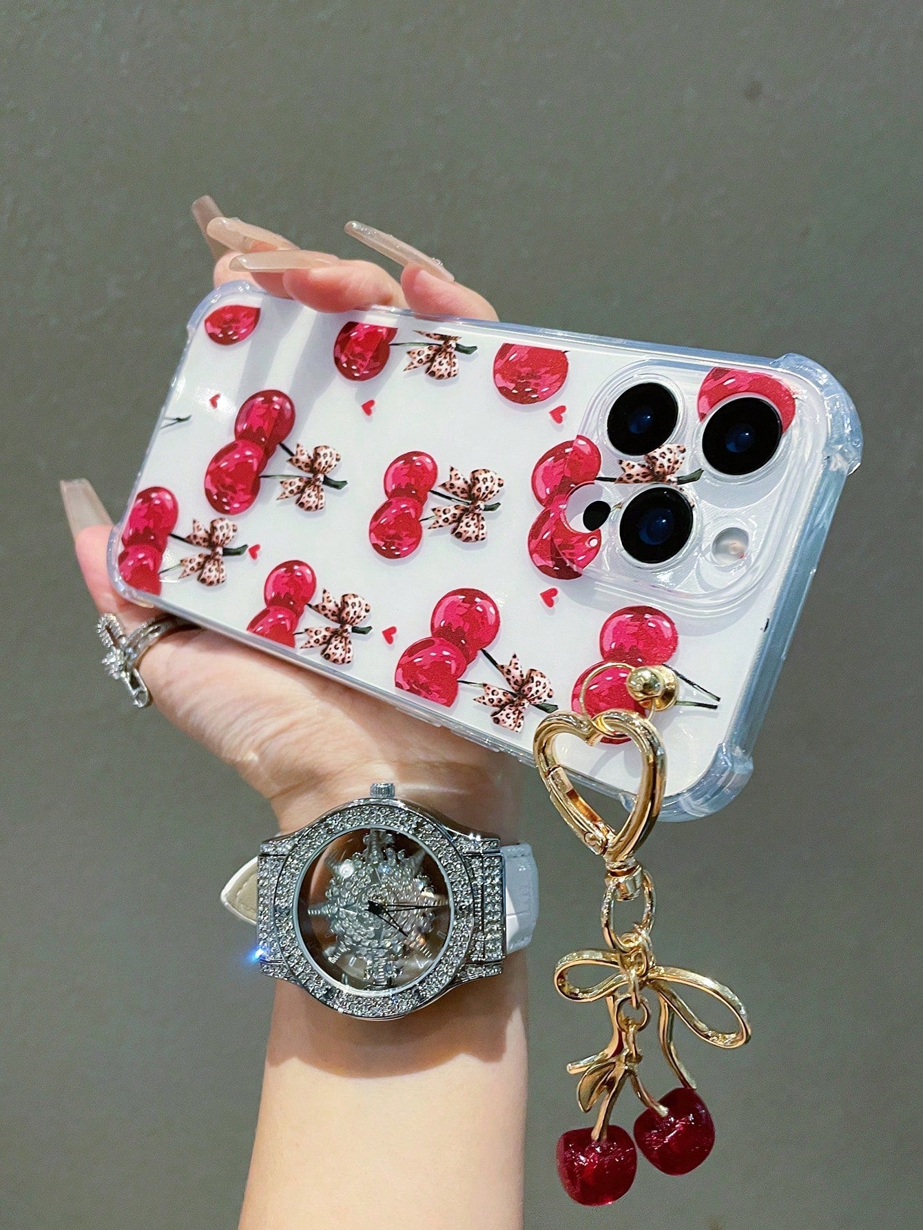 1pc Transparent Solid Color Phone Case With Camera Protection And Cute Cartoon Cherry Leopard Bow Pattern, With Cherry Pendant Charm, Compatible With IPhone 18/18Pro/17Promax/17/17Air/17pro/17promax/1