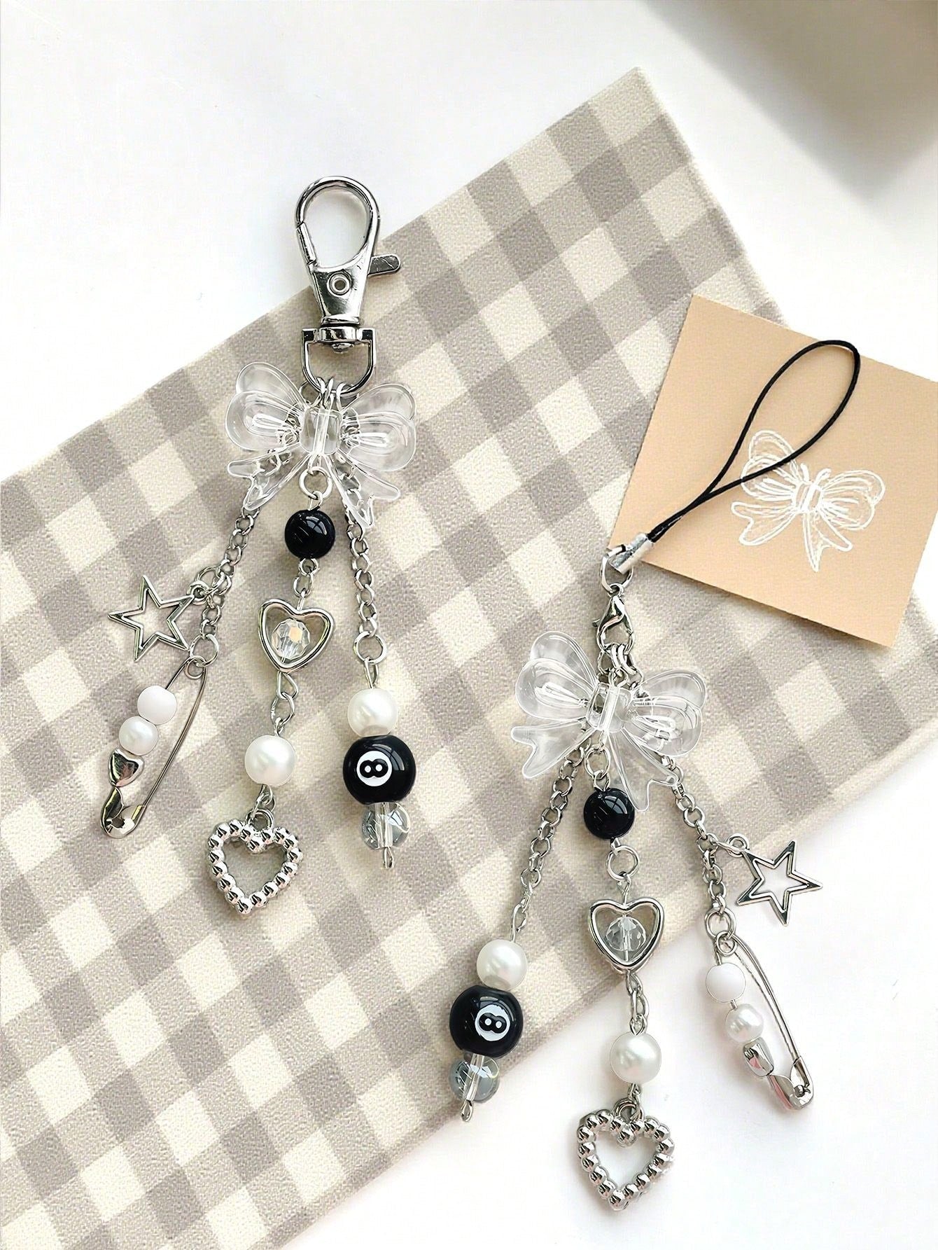 1pc Y2K Style Black & White DIY Phone Lanyard, Black 8 Ball & Bow Decor Phone Charm, Earphone, Camera Pendant Compatible With Android And Most Smartphone,Gifts For Mother, Family, Friends, Birthday, H