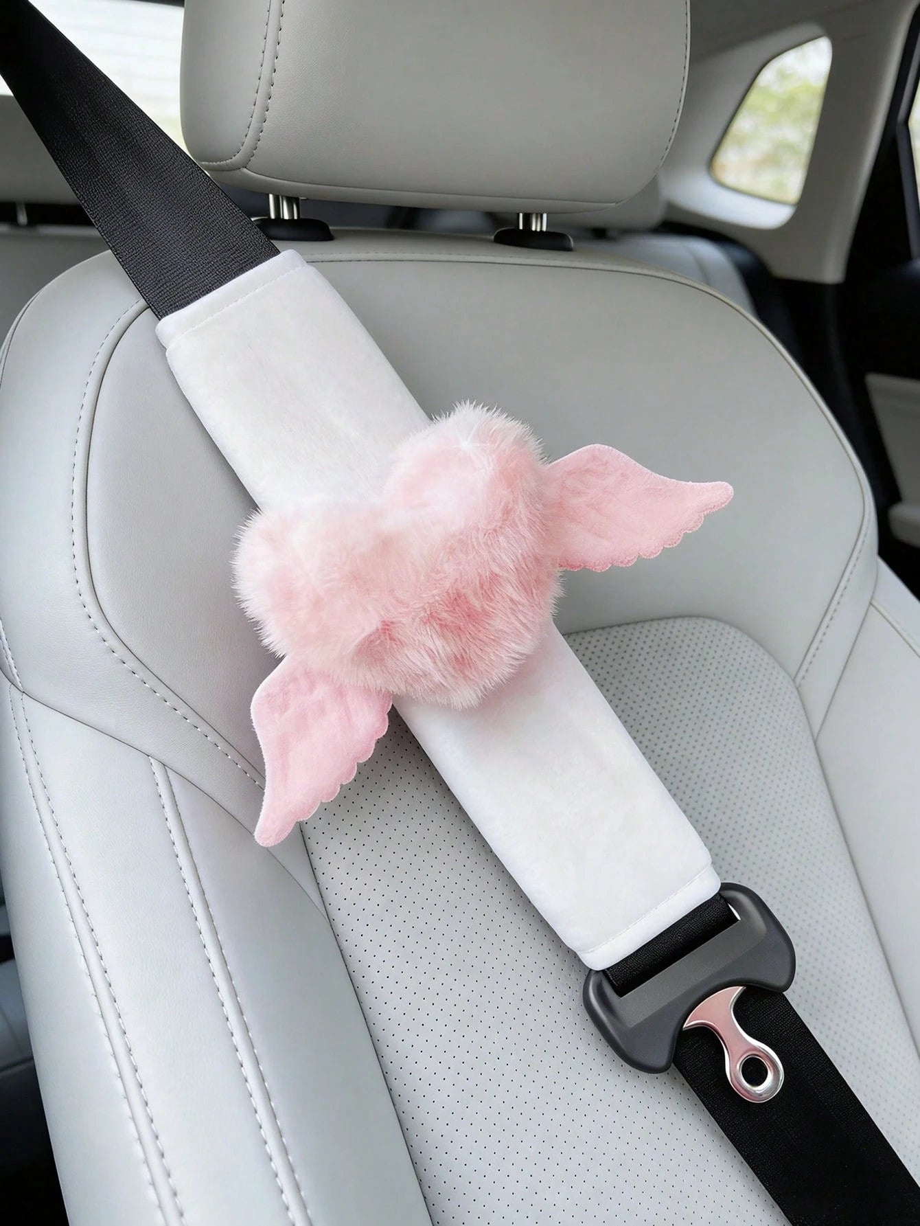 1pcs2pcs Car Seat Belt Shoulder Protection Cover With Wings Love Shoulder Protection Cover Soft And Comfortable Suitable For Valentine's Day Gift To Girlfriend