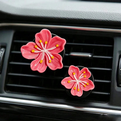 2/4pcs Cute Cherry Blossom Car Air Vent Fragrance Clip Fresh Flower Car Air Conditioner Vent Decor Ornament Car Interior Fragrance Accessory (Includes PE Solid Fragrance Pad)