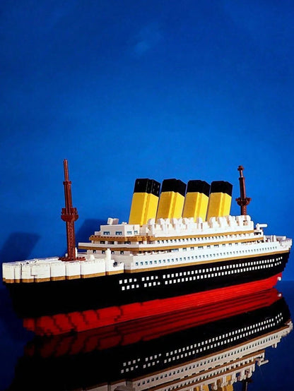 2020+ Pieces Micro Building Blocks Ship Model, High Assembly Difficulty, Collectible Ship Model, Perfect Choice For Home And Office Decoration, 3D Building Blocks Set, Home Decor Building Blocks Model