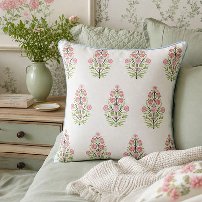 2D Flat 1pc, 18in Pink And White Striped Reversible Pillow Cover, Soft & Comfortable, Anti-Pilling, Envelope Closure, Machine Washable, Perfect For Christmas, Halloween, Sofa, Bed, Balcony, Modern Sty