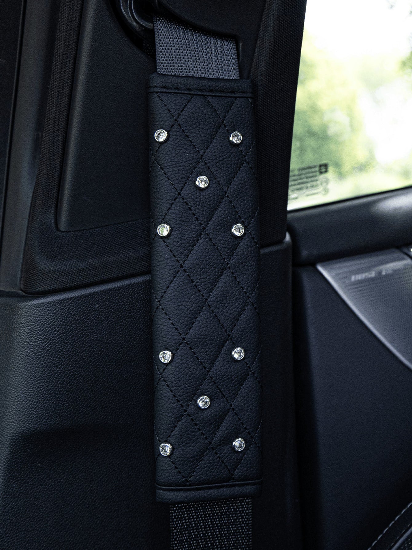 2pcs/1pc Car Interior Safety Belt Shoulder Protection Cover, Artificial Diamond Artificial Leather Shoulder Protection Cover, All Season Universal