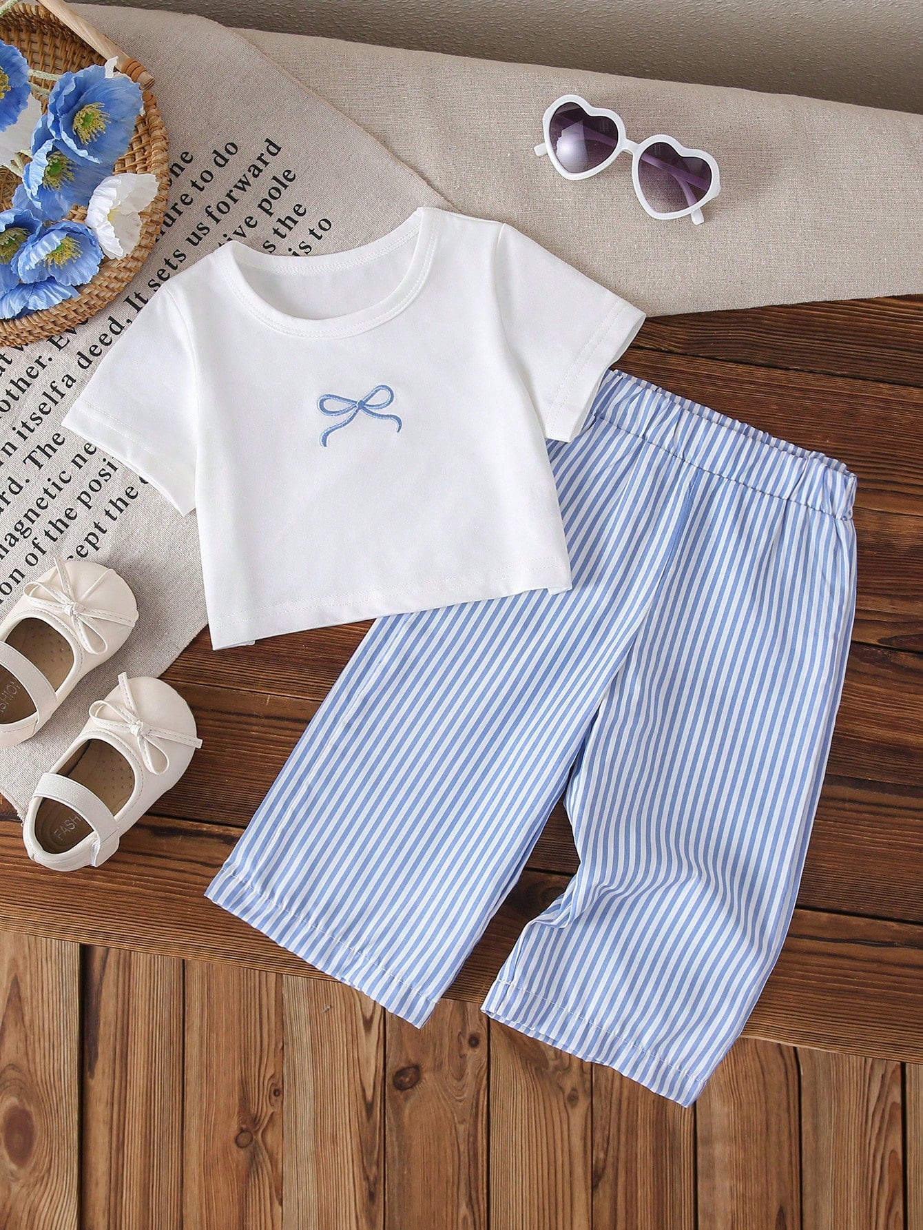 2pcs Baby Girl Toddler/Newborn 0-3Y Cute Casual Cute White Blue And White Striped Bow T-Shirt + Pants Set, Infant Outfit, Spring/Summer Vacation Party