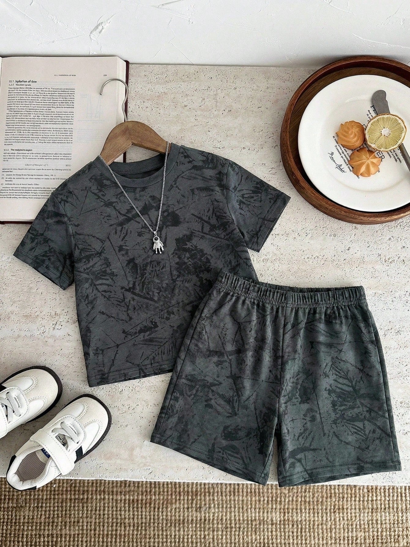 2pcs Baby/Toddler Casual Tropical Solid Color T-Shirt + Shorts Set, Suitable For Daily Wear, School, Travel, Summer Season Baby Boy Vacation