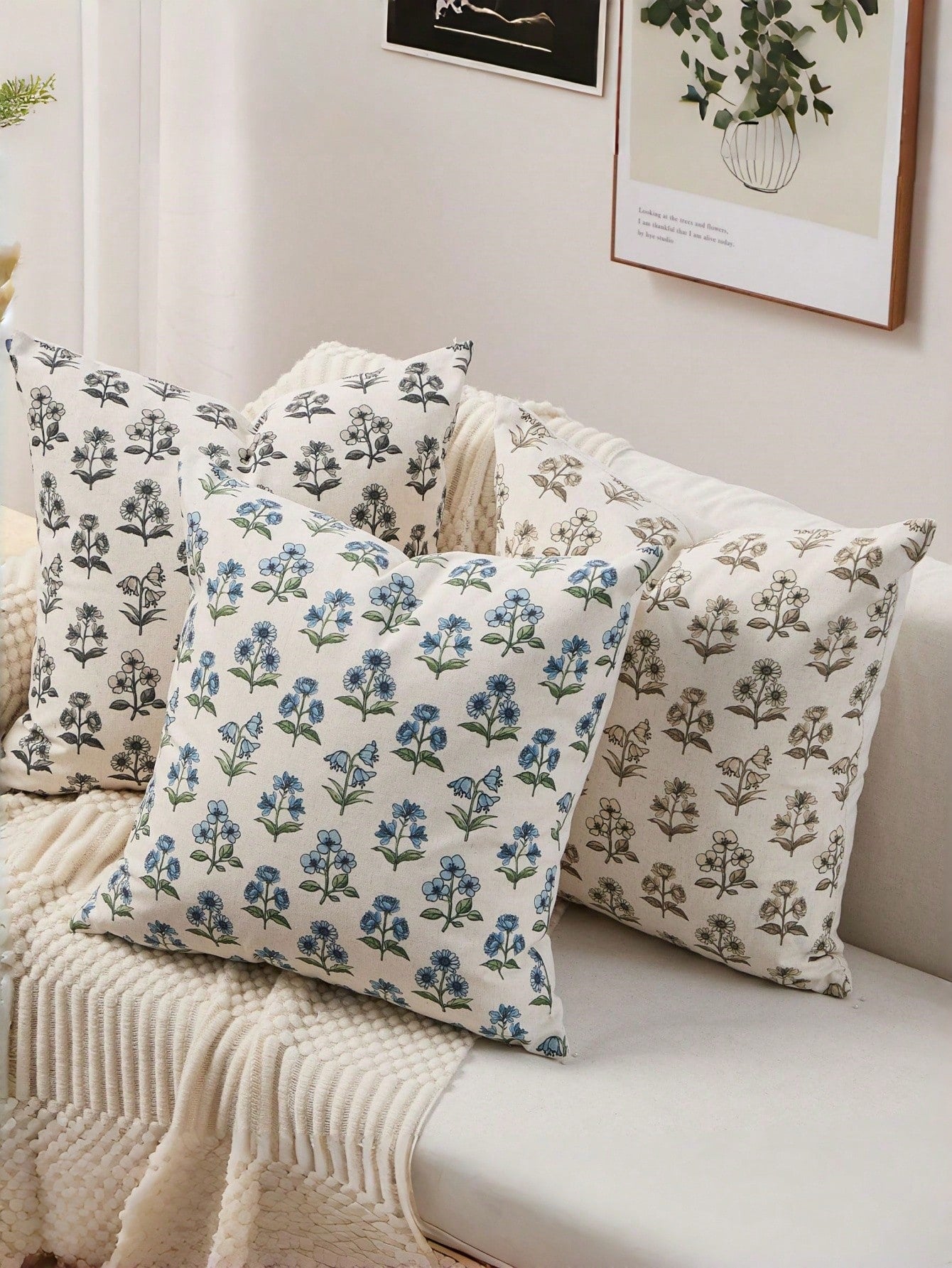 2pcs/Set 3 Small Flower Throw Pillow Covers, Elegant Floral Style Pillow Covers, Vintage Floral Pillow Covers, Suitable For Same Size Pillow Inserts, Easy To Change And Wash, Great Gift Choice For Spr
