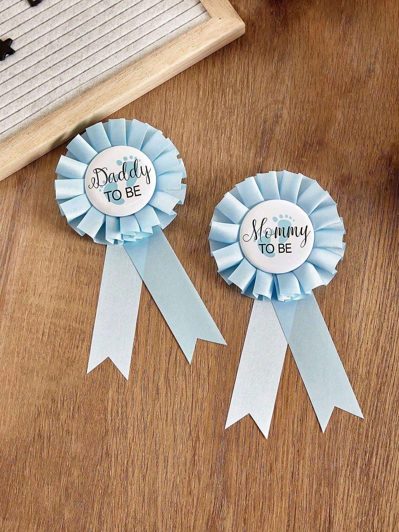2pcs/Set Baby Baptism Brooch "Mom-To-Be/Dad-To-Be" Badge, Commemorative Gift For Expectant Parents, Baby Baptism Family Decoration Gift