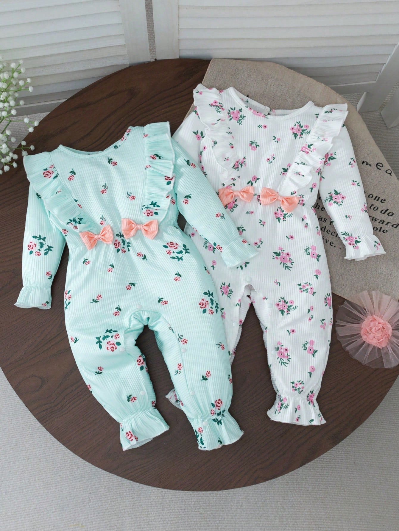 2pcs/Set Baby Girl Princess Jumpsuit, Ditsy Floral Long Sleeve With Bow, Baby Girl Outdoor Outfit Chic Outfits For Autumn/Winter Fall