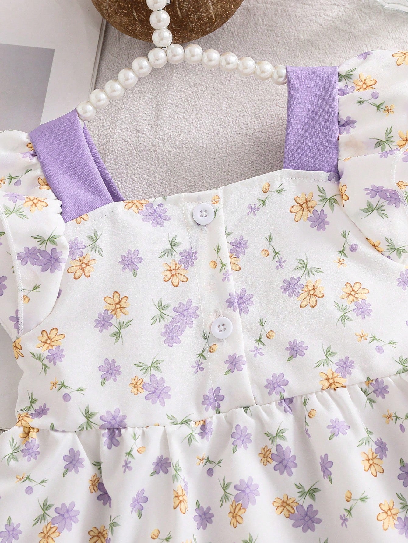 2pcs/Set Baby Girls' Summer Cap Sleeve Top And Shorts Set, Baby Girl Bowknot Ditsy Floral Sleeveless Shirt + Ruffle Hem Elastic Waist Pants, Cute Sweet Princess Outfit, Newborn 1st Birthday Gift, Soft