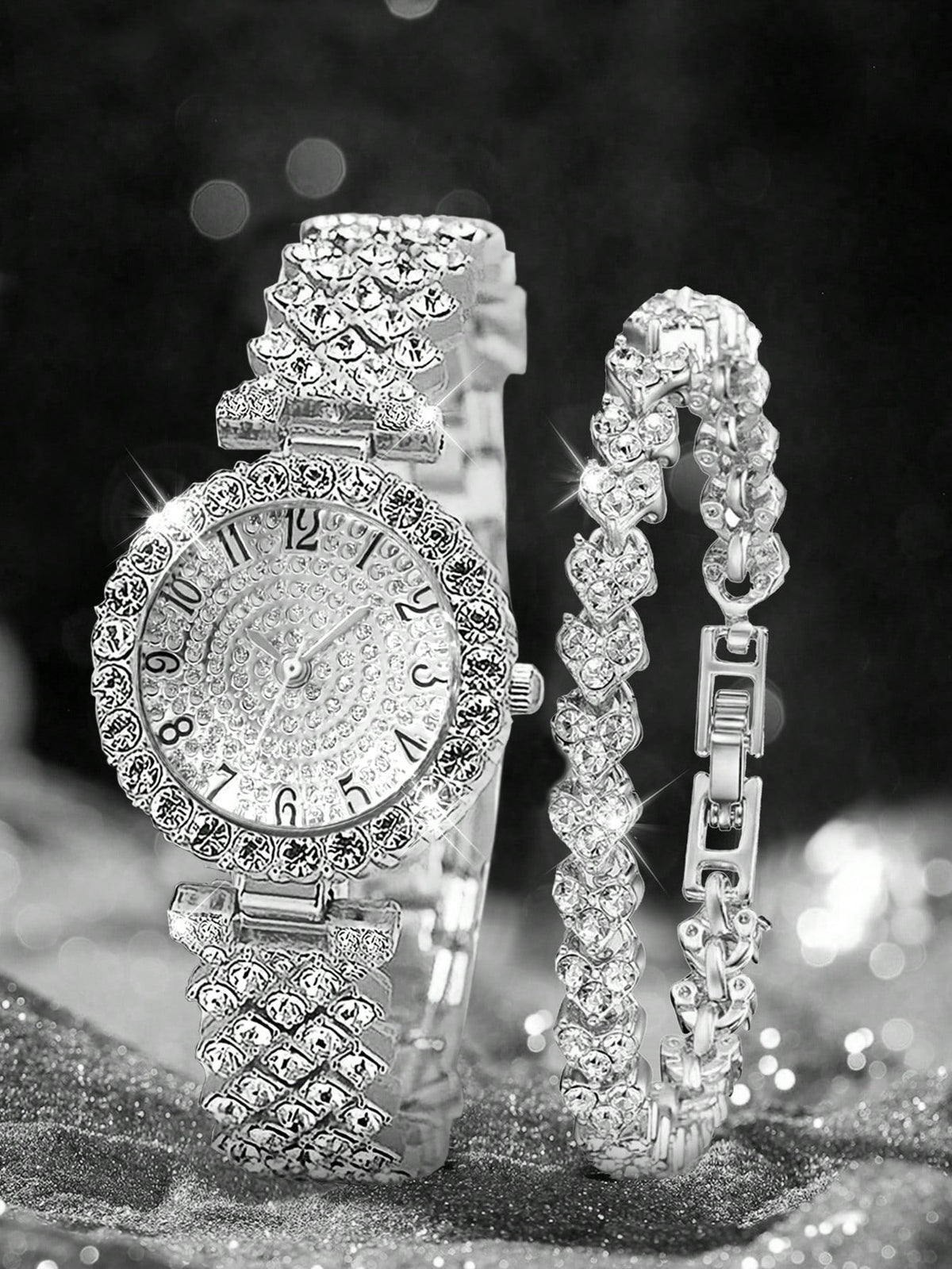 2pcs Set Elegant Crystal Quartz Watch & Heart-Shaped Diamond Bracelet, Fashion, Minimalist, Luxury Women's Watch Set, Suitable For Holidays, Parties, Weddings, Gatherings, And Daily Wear, Best Gift Fo