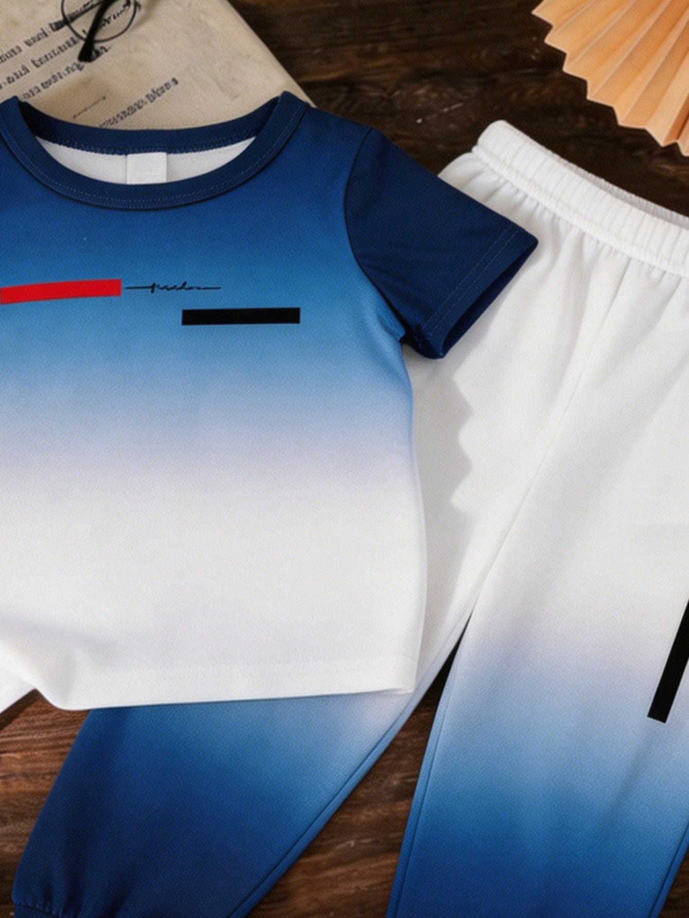 2pcs/Set Toddler Boys White And Blue Ombre Geometric Letter Print Short Sleeve T-Shirt+Jogger Pants,Summer Casual Beach Outfit,Lightweight Breathable
