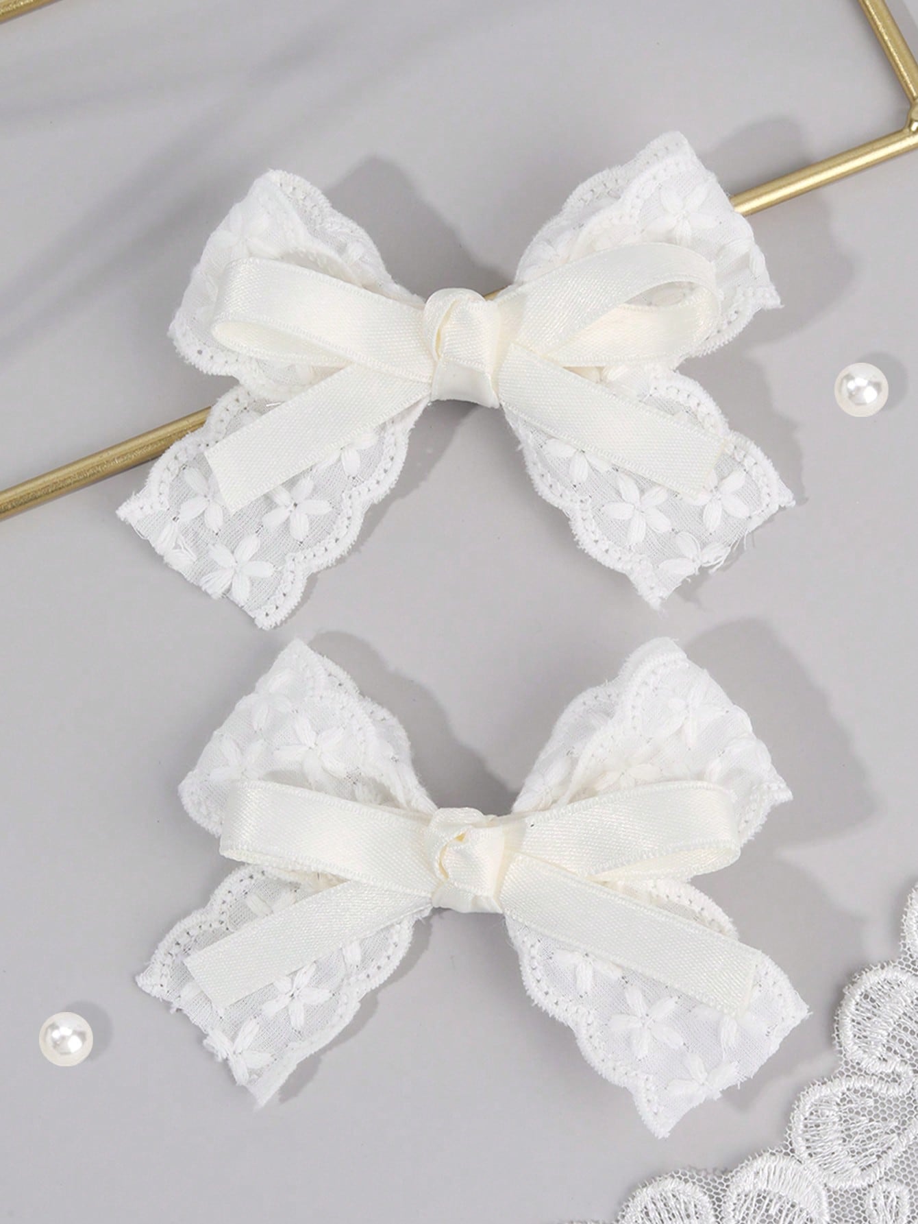 2pcs White Hair Clips, Girls Style, White Embroidered Flower Bow Hair Clips, Solid Color Ribbon Bow Alligator Clips, Girls Fabric Lace Bow Hair Clips, Wedding Party Hair Clips, Head Accessories, Baby