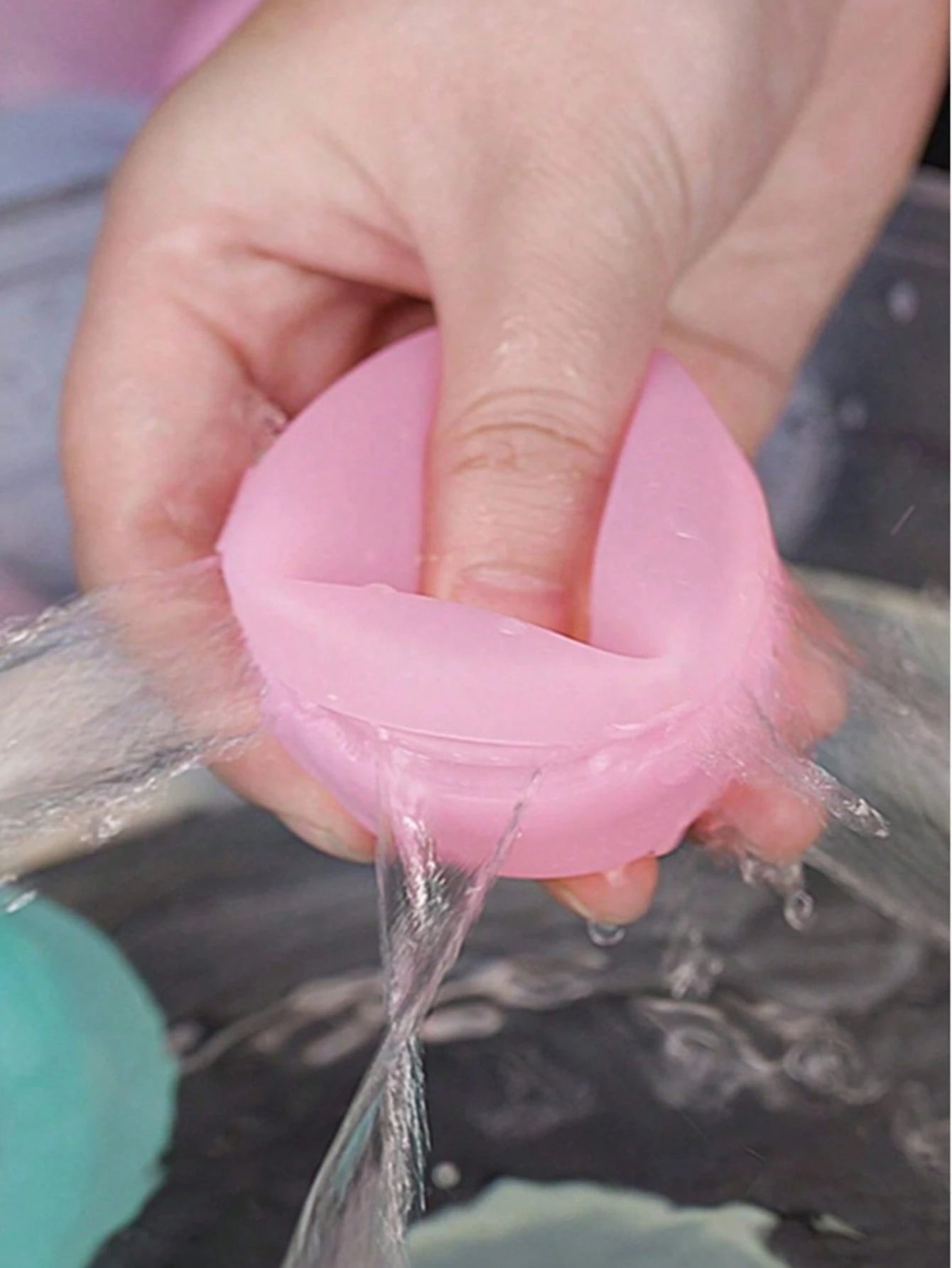 3/6/12/24pcs Random Color Self-Sealing Reusable Water Balloons- Quick Fill Water Balloon Toys- Silicone Water Balloons, Water Bombs, Cool Toys- Summer Pool Outdoor Toys- Suitable For Children Toys
