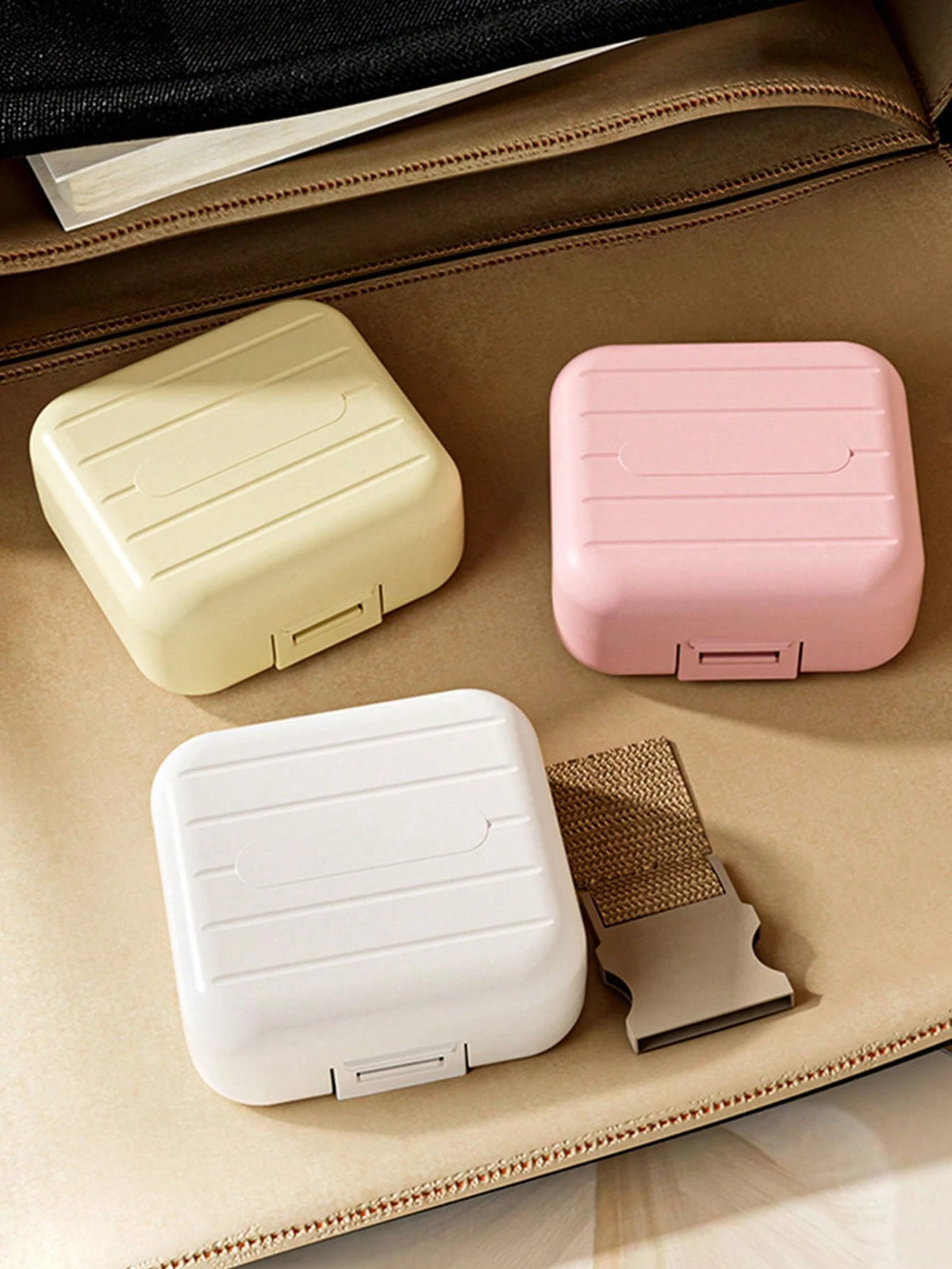 3pcs/1pc Portable 7-Day Pill Box, Round Pill Storage Box, Portable Sealed Pill Dispenser, Suitable For Vitamins And Pills Travel Medication Dispensing, Suitable For Outdoor Travel And Office Business