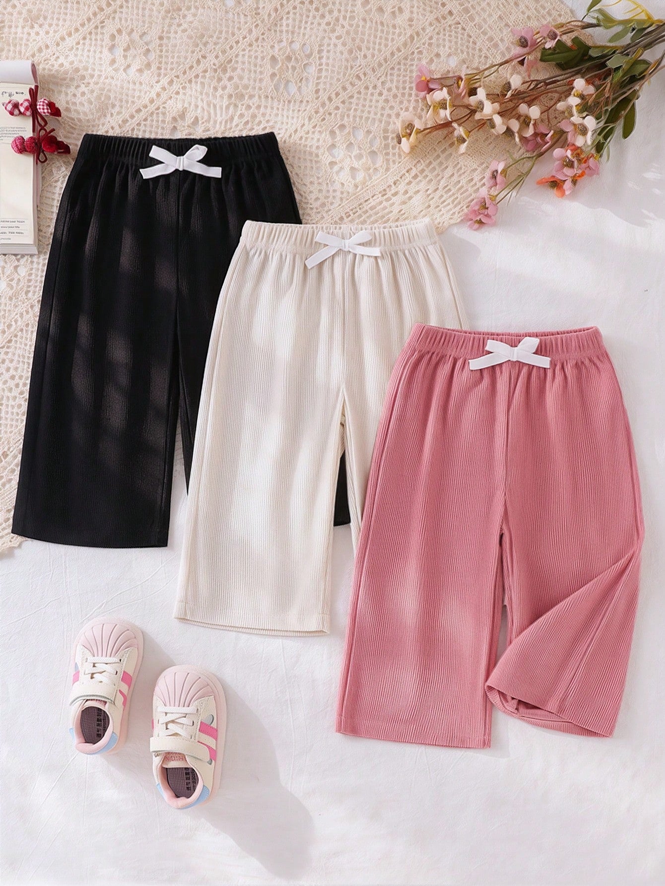 3pcs/Set Pink, Brown, Black Long Pants For Toddlers, Suitable For Autumn/Winter Daily Wear, Comfortable Outfit. Bowknot Elastic Waistband. Solid Color Corduroy Fabric. Multi-Color, High Cost-Performan