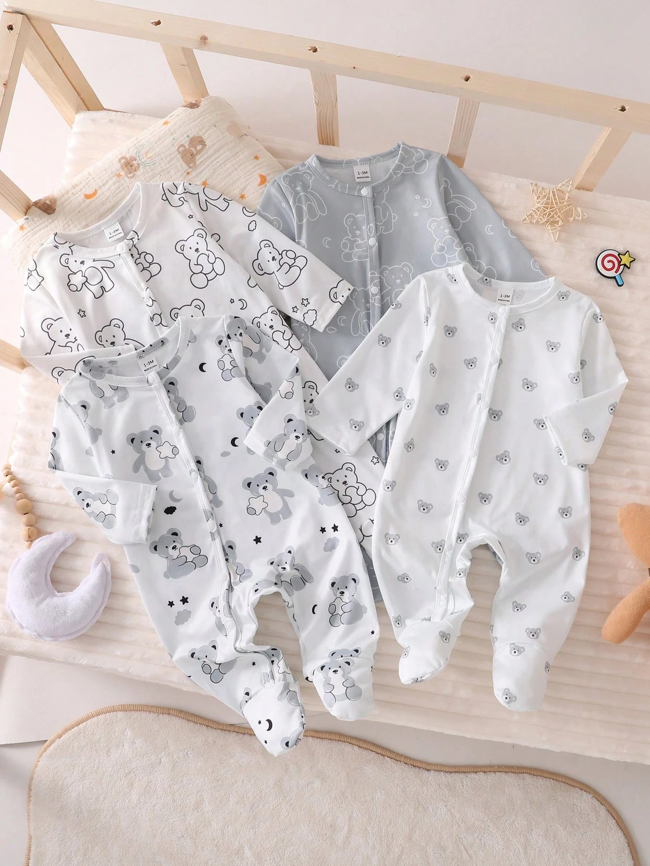 4pcs Newborn Baby Bear Pattern White Khaki Romper Set,Long Sleeve Footed Jumpsuit Pajamas,Autumn Cute Graphic Winter Home Wear,Family Matching Clothes
