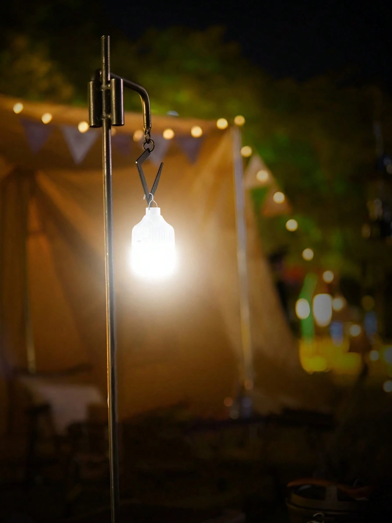 500mAh Camping Light, Emergency Bulb, Hanging Tent Work Light, Rechargeable USB LED Bulb, Outdoor Portable Light (2 Charging Ports Randomly Shipped)