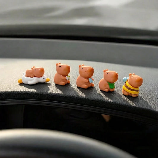 5pcs Creative Cute Bee Clothes Capybara Small Water Pig Car Dashboard Desktop Ornament DIY Car Interior Office Desk Computer Screen Landscape Decoration Accessories