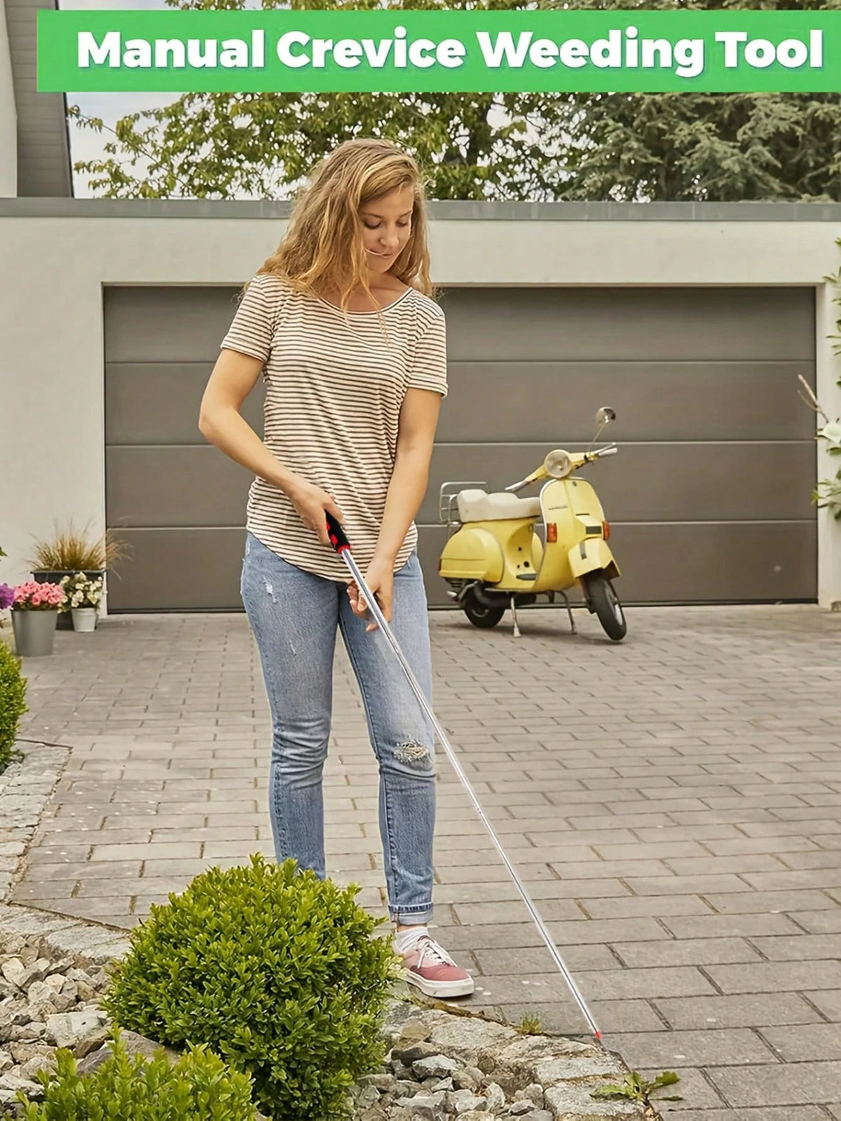 A Versatile, Space-Saving Gardening Tool That Allows You To Clean Crevices On The Ground Without Bending Over, Easily Removing Moss And Weeds Between Stones And Bricks