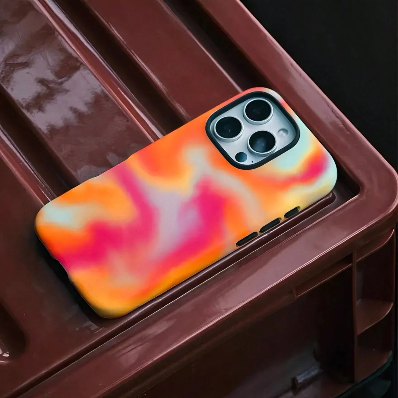 Abstract Pattern Blending Orange, Red, Pink And Blue Two-In-One Matte Texture Phone Case Suitable For Compatible With Iphone17,17AIR,16, 15, 14, 13, 12, 11, PRO MAX,PLUS,X,XS,As Well As, Galaxy S21/2