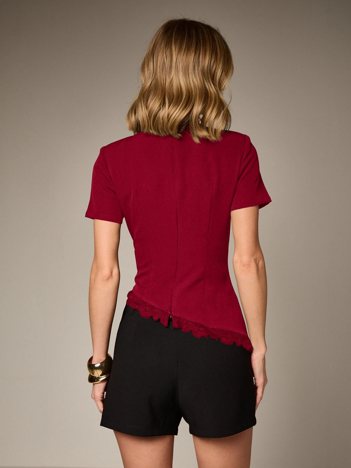 AiiRZ Women Black Cut Out Lace Detail Asymmetric Hem Short Sleeve T-Shirt Top Elegant Feminine Chic Stylish Blouse