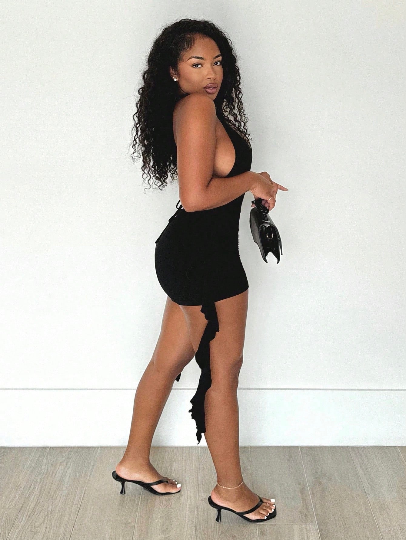 Alexandranx Women's Summer Y2K Western Wear Hot Girl Vacation Outfits Halter Backless Black Mini Dress