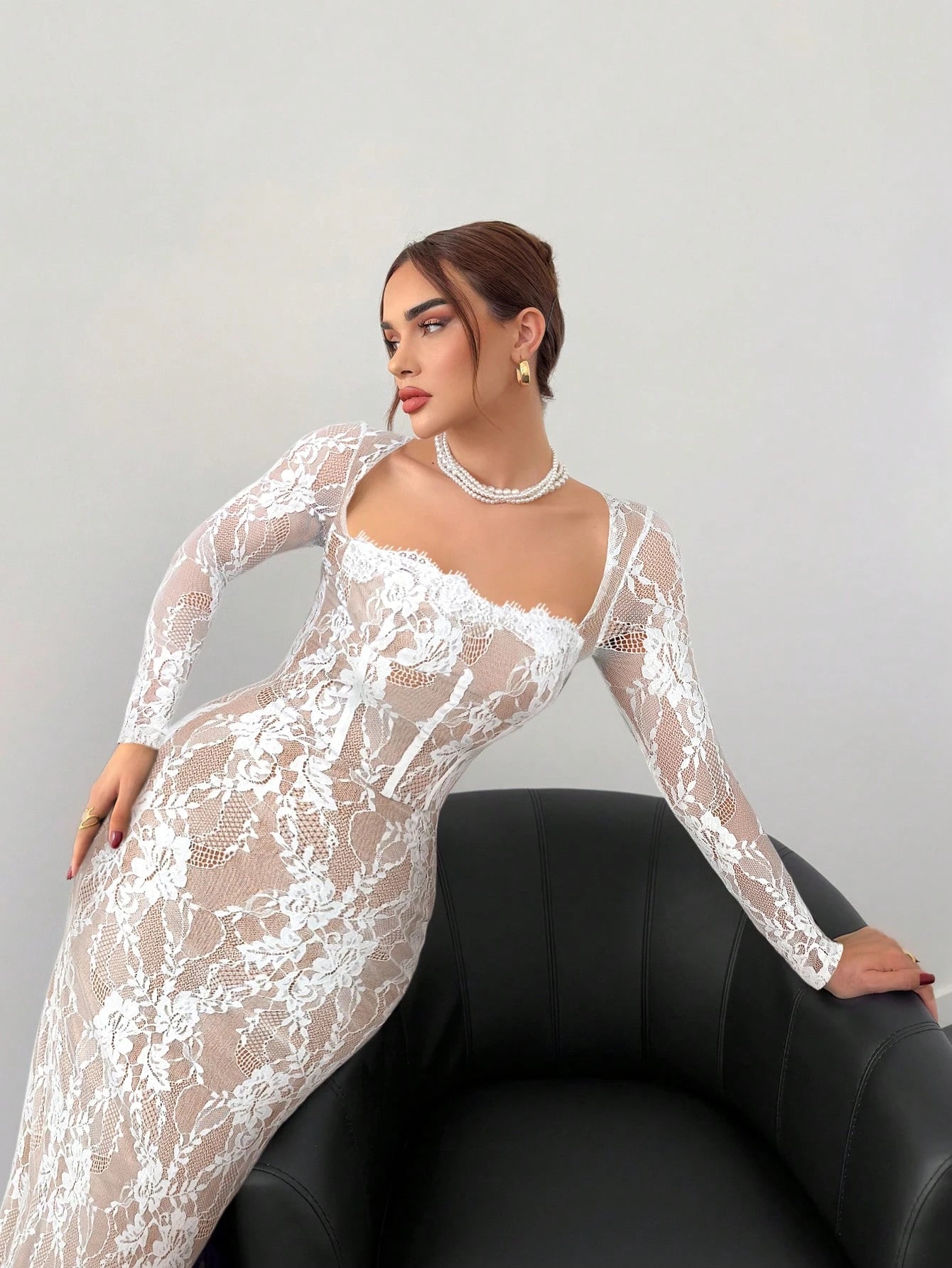 Aloruh Women's Beige Autumn Elegant Wedding Guest Lace Long Sleeve Cupped Bustier Tight Fitting Floor Length Bodycon Dress,Party Date Night Occasion