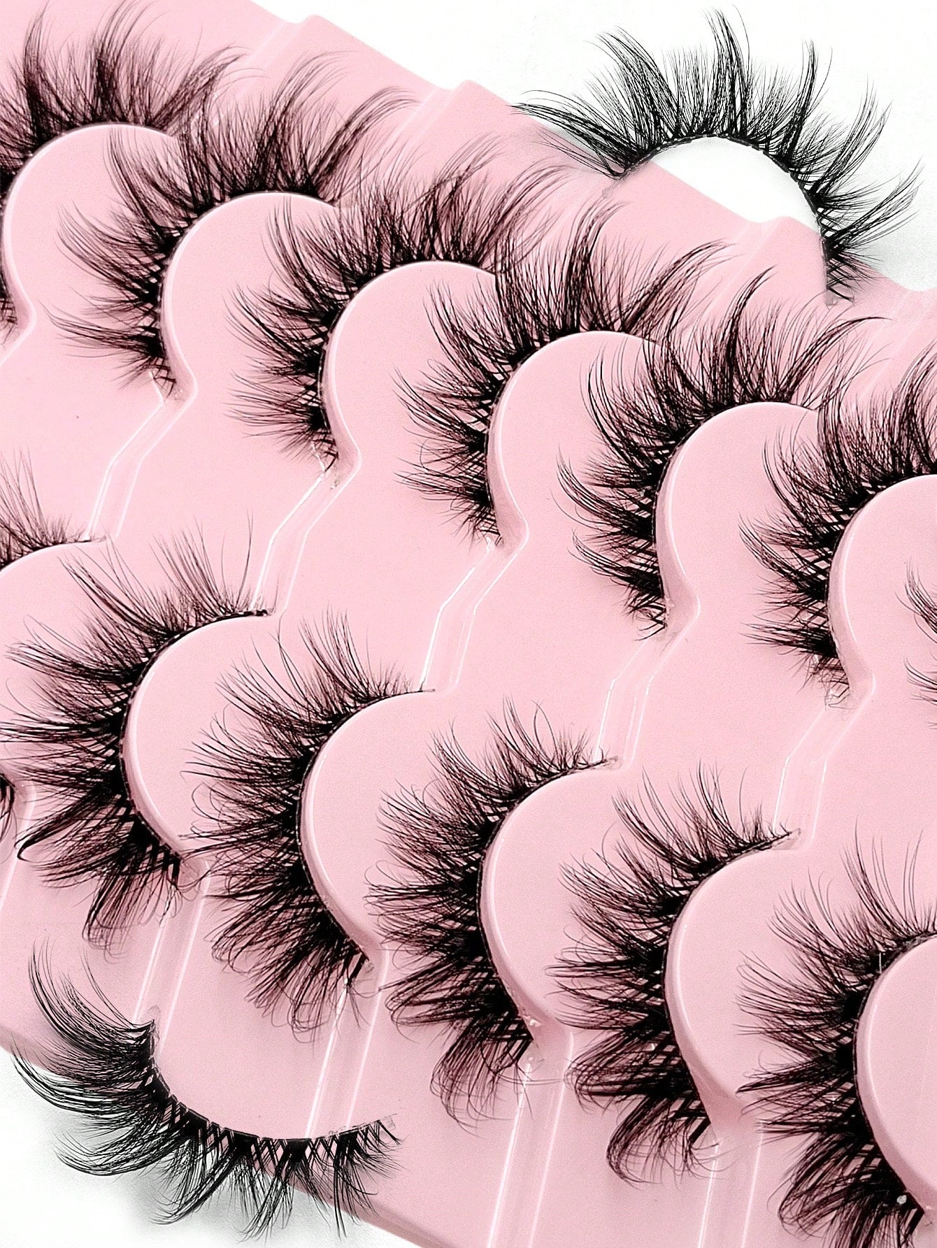 Asiteo 7 Pairs Fluffy Criss-Cross Cat Eye False Eyelashes, Transparent Eyelash Stem, Natural Thin Eyelashes, Transparent Eyelash Band, Faux Mink Eyelashes, Soft Curly Eyelashes