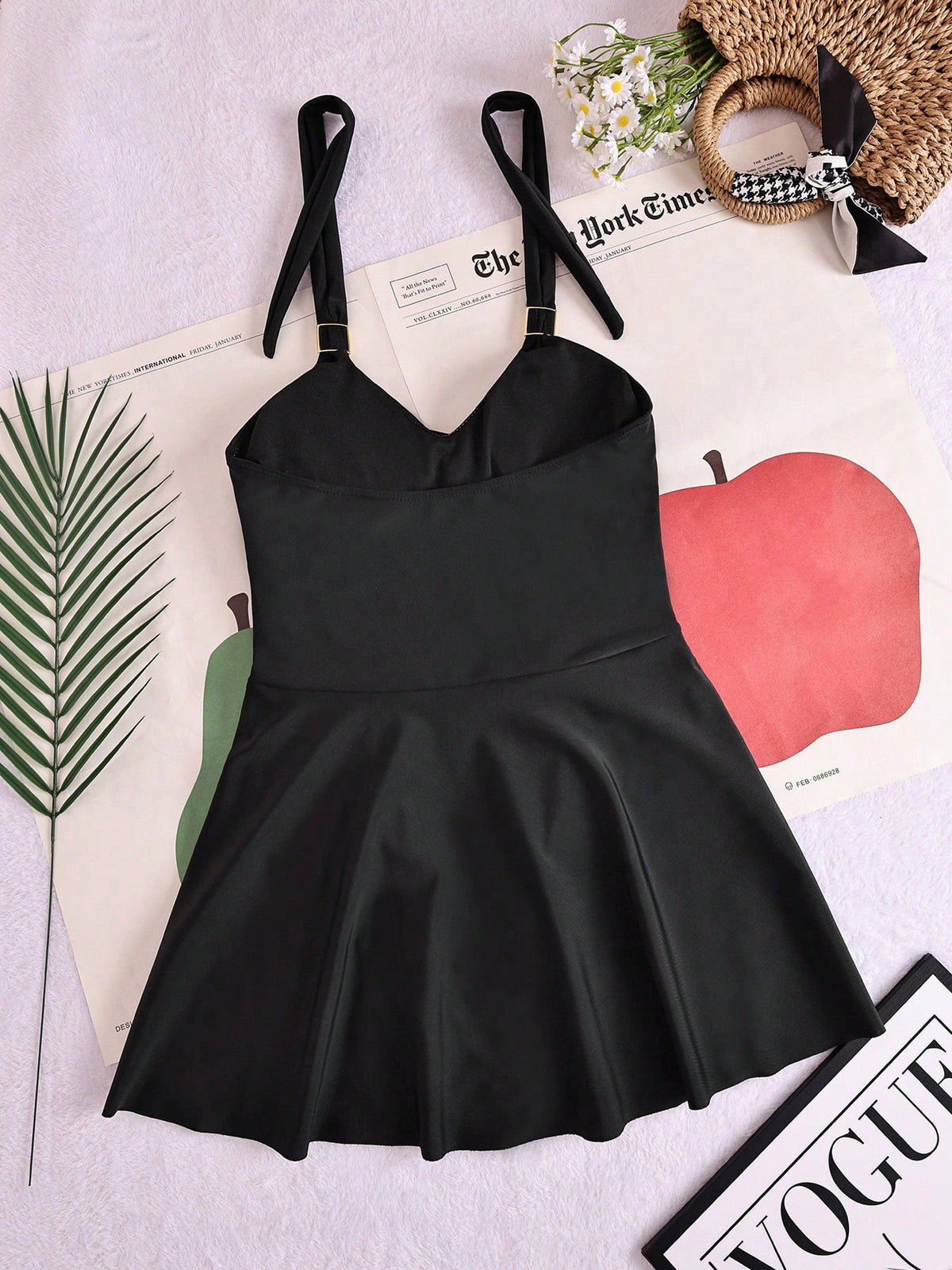 Asymmetrical Metal Decor Cloud Feeling One Piece Swimsuit, Suitable For Beach Vacation Black Summer