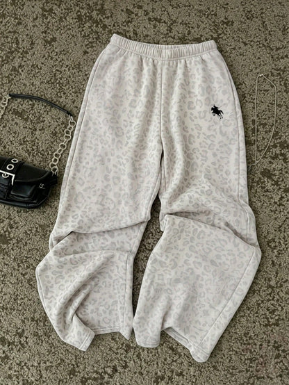 Attitoon Casual Minimalist Daily Versatile Party Airport Y2K Sweatpants, Light Color Leopard Print Pattern Summer Outing Women's Sweatpants