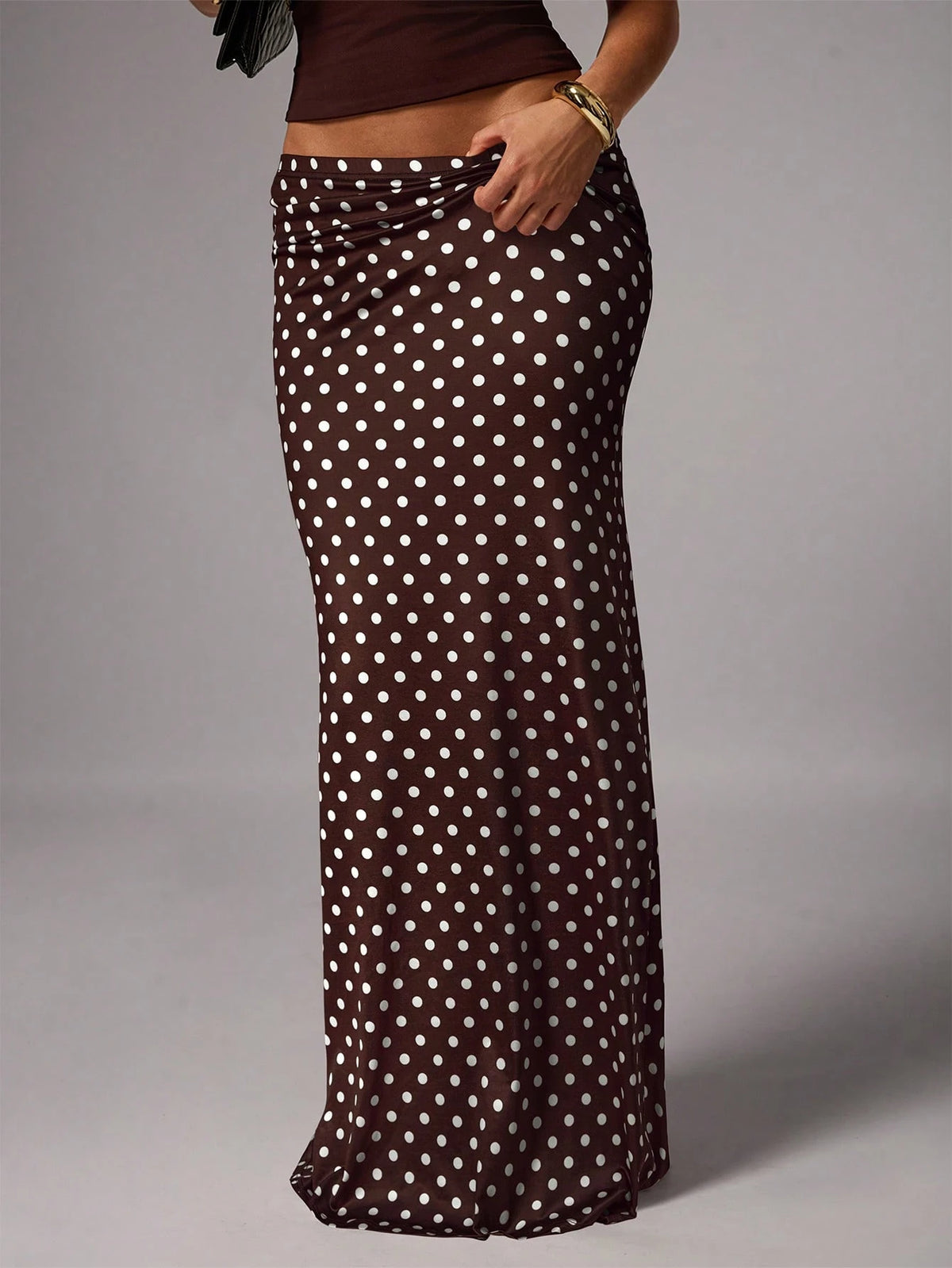 Avenya Elegant Brown And White Polka Dot Knitted Mermaid Skirt With Geometric Ruched Detailing Long Length Day Party Autumn