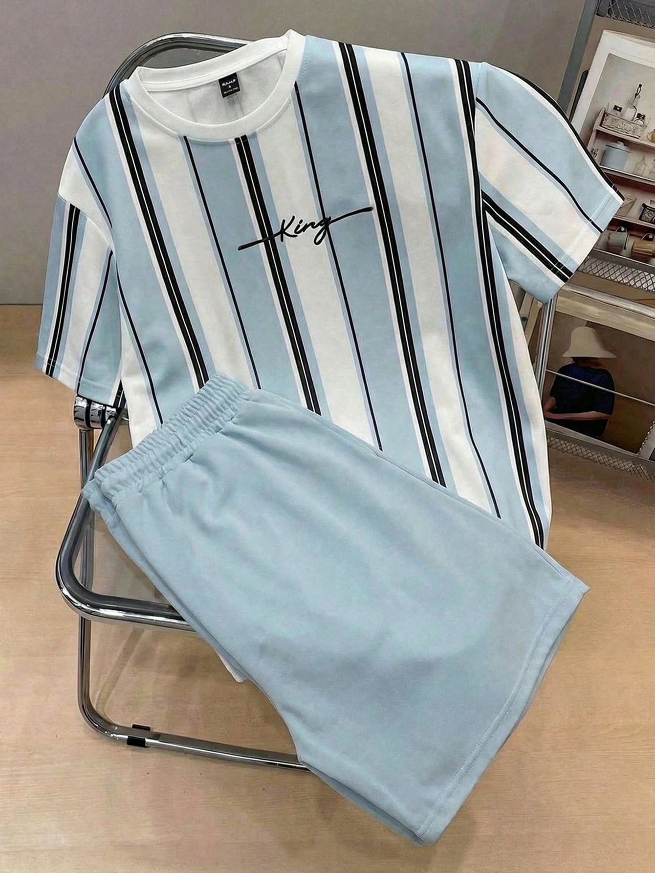 Baby Boy Casual Comfortable Minimalist Round Neck Short Sleeve T-Shirt And Shorts Set, Classic Cool Striped, Color Block, And Palm Tree Logo Printed, Suitable For Spring And Summer