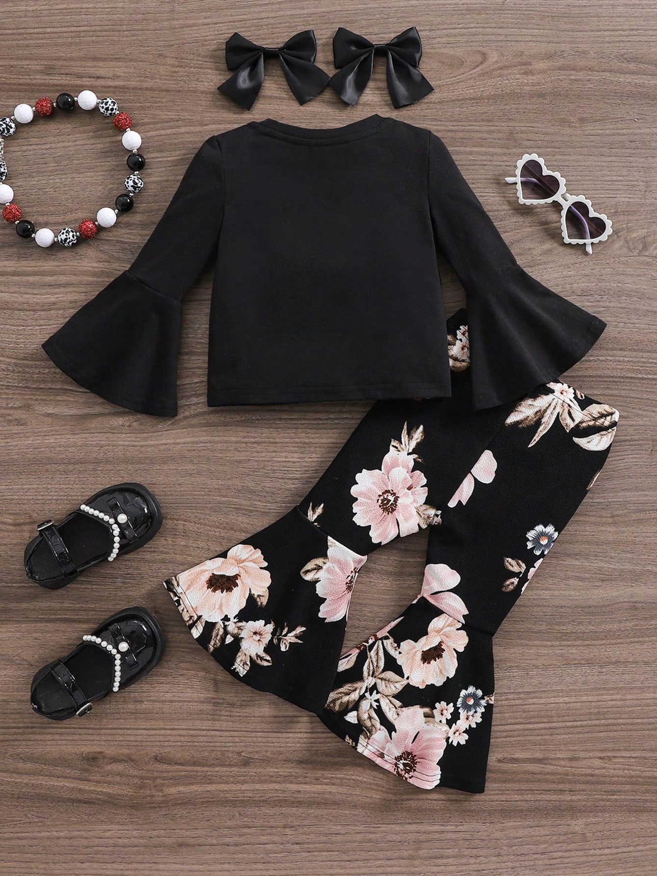 Baby Girl Bell Sleeve Long Sleeve Top With Flared Floral Pants 2 Pieces Set Black Baby Girls Sets