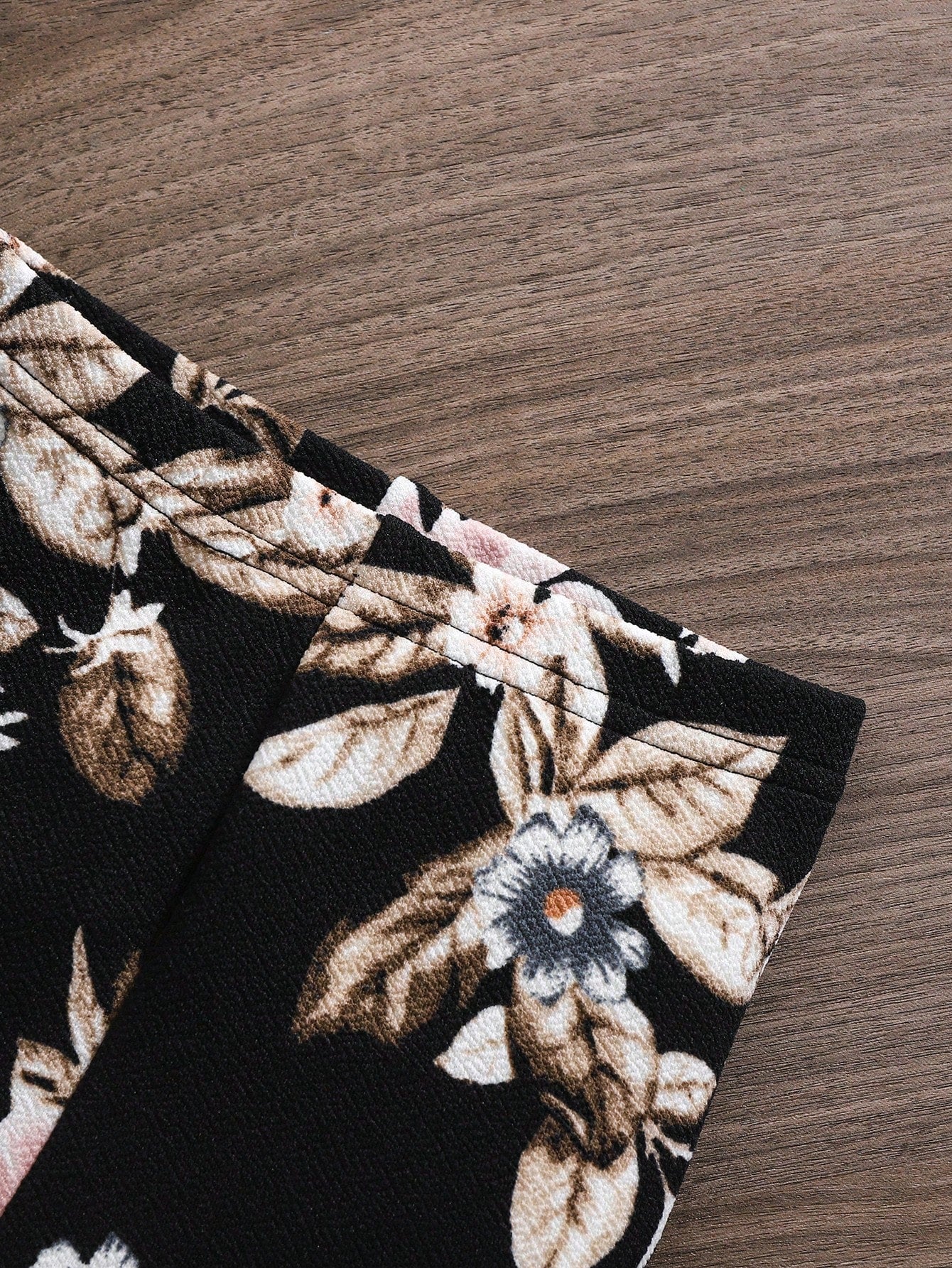 Baby Girl Bell Sleeve Long Sleeve Top With Flared Floral Pants 2 Pieces Set Black Baby Girls Sets
