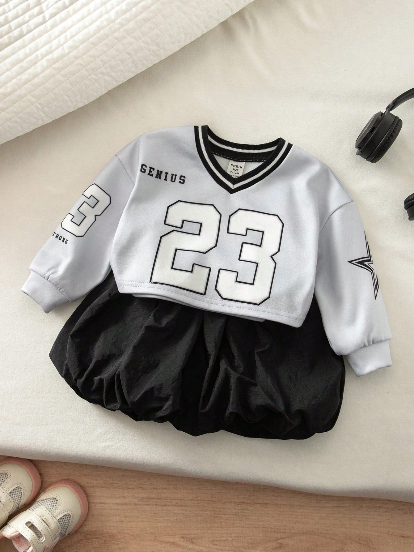 Baby Girl Knitted Number Pattern V-Neck Casual Sweatshirt & Woven Solid Color Skirt 2-Piece Set