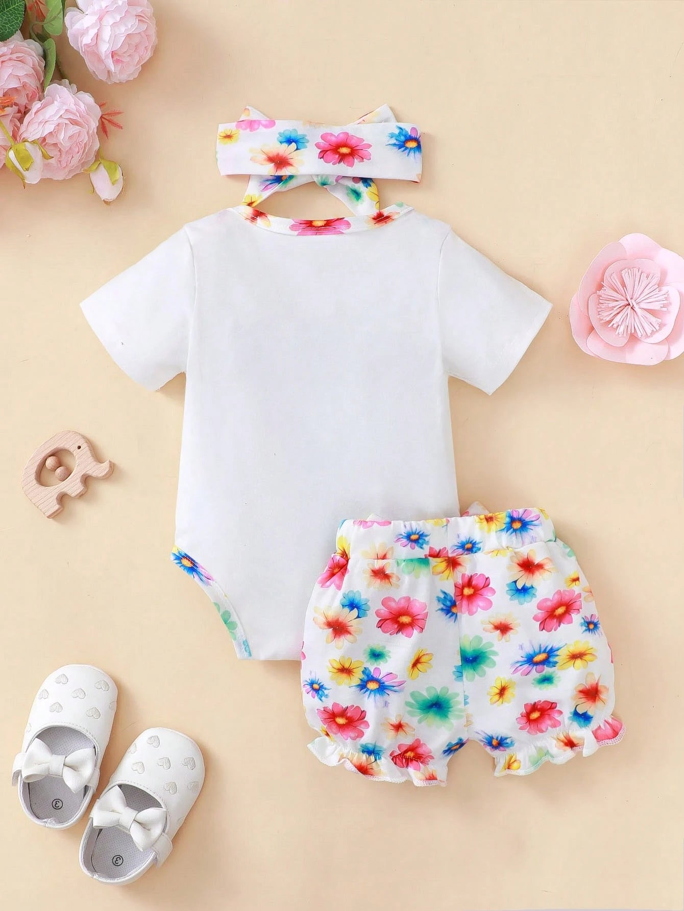 Baby Girls Cartoon Elephant & Floral Print Short Sleeve Bodysuit And Shorts Casual 2-Piece Set