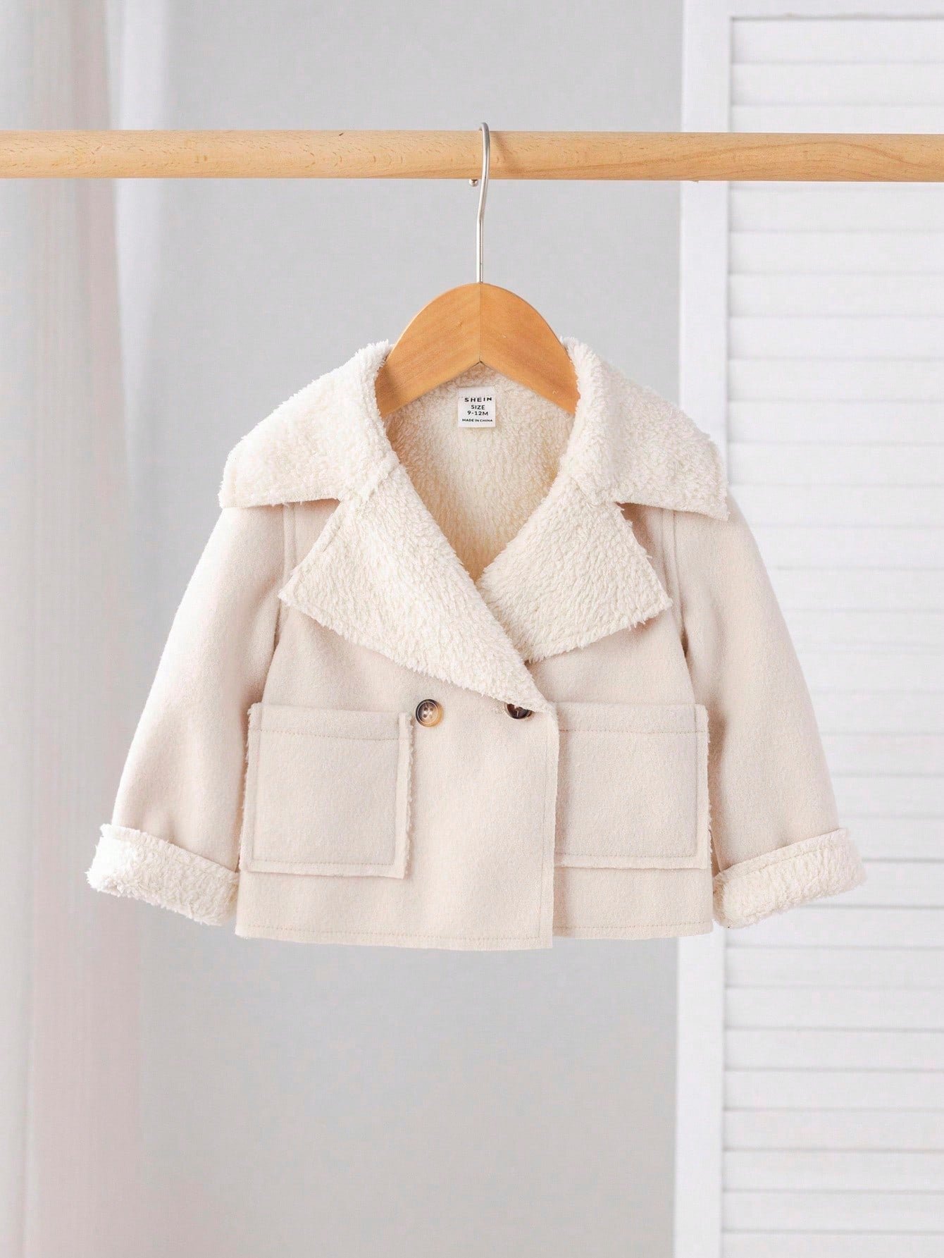 Baby Girls White Winter Fleece Jacket,Thermal Lined Casual Versatile Office Coat,Suitable For Outings And Fall Shopping