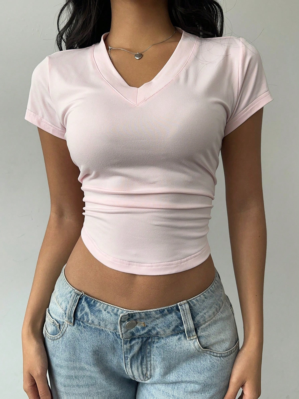 BASICS Casual Basic Solid Color V-Neck Short Sleeve Fitted Women T-Shirt Summer For Women Everyday Daytime Soft Pink