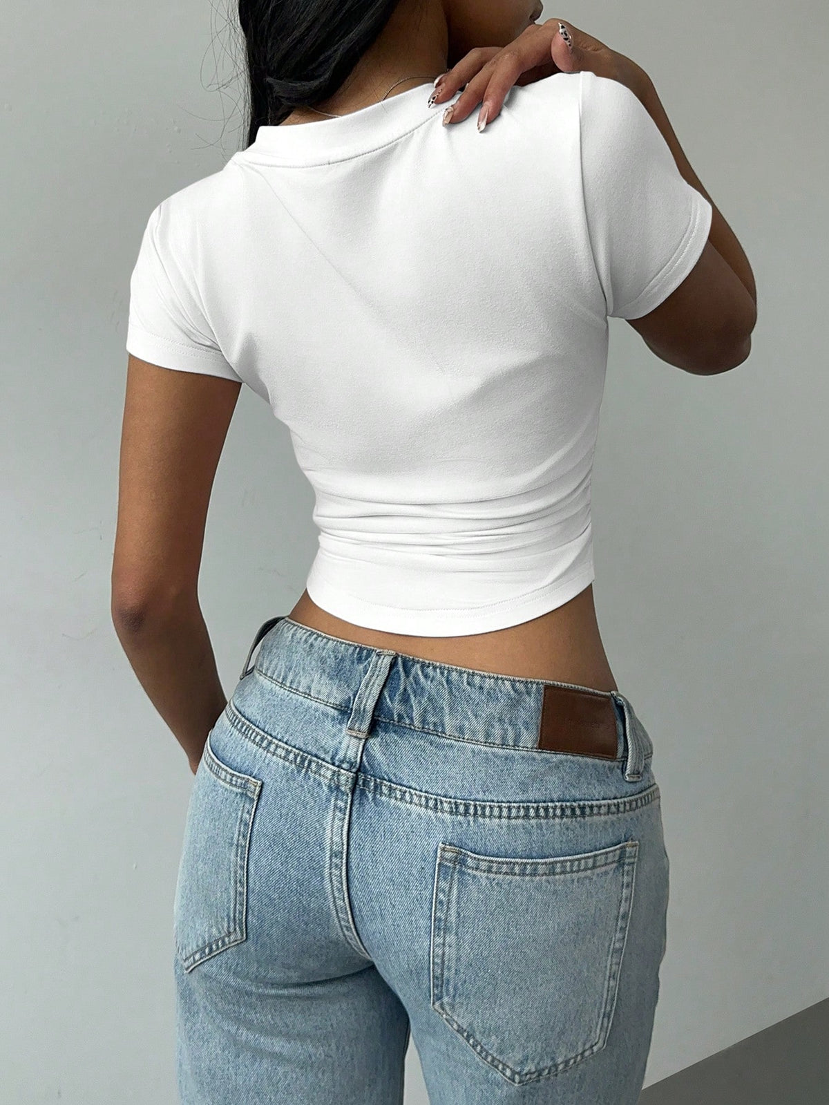 BASICS Casual Basic Solid Color V-Neck Short Sleeve Fitted Women T-Shirt Summer For Women Everyday Daytime Soft Pink