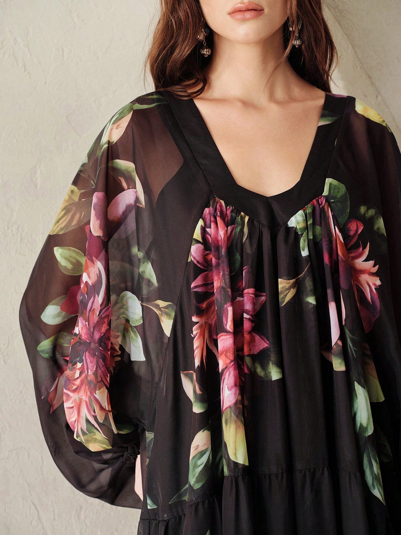 BELROSIE Black Chiffon Printed Loose Casual Dress With Knit Camisole Lining