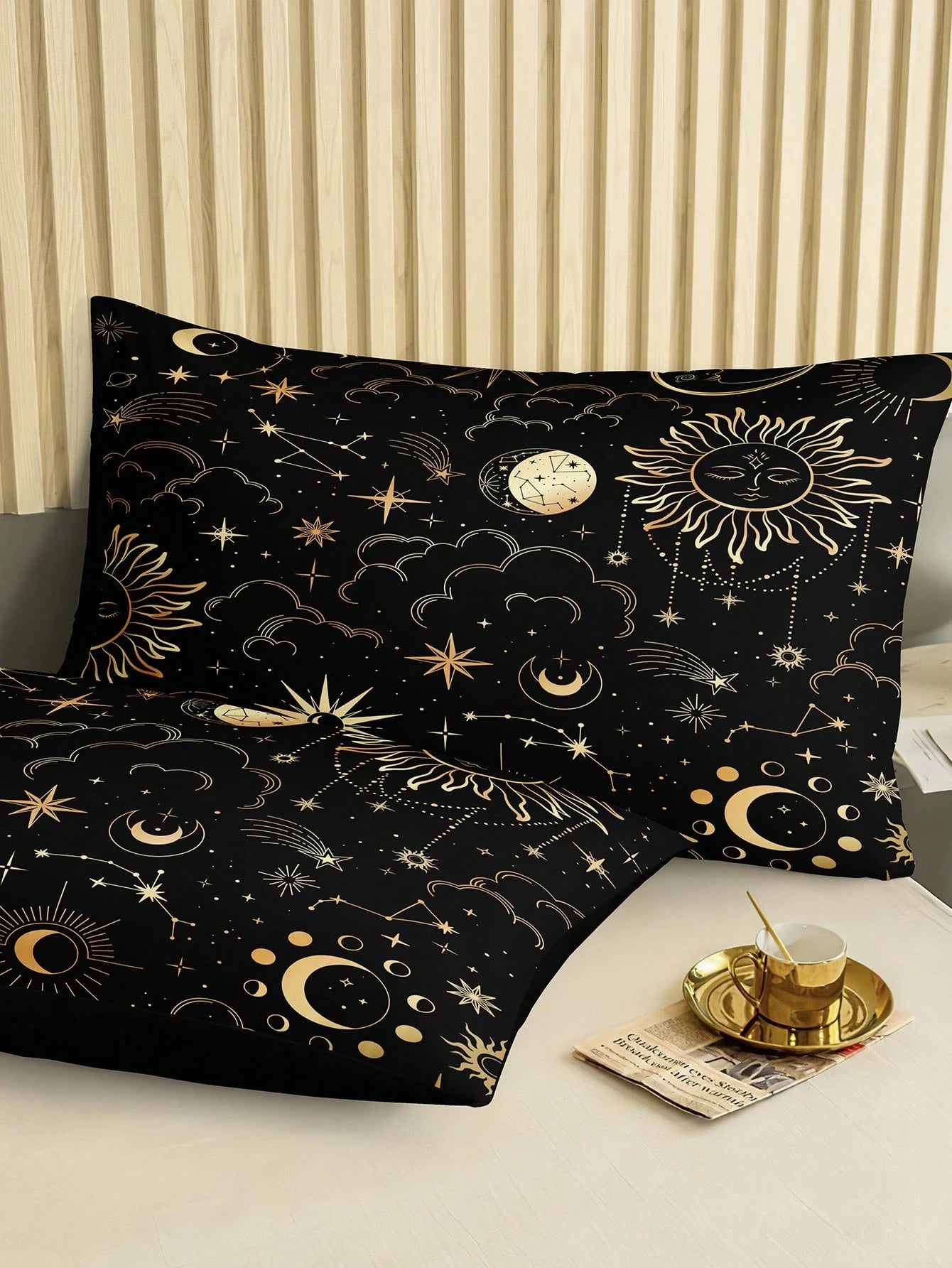 Black & Gold Sun & Moon Bedding Set, Bohemian Style Duvet Cover Set, Gold Moon & Star Print 3 Pieces Set, Room Decor, Bohemian Style Duvet Cover, Soft & Lightweight Microfiber Duvet Cover, Unisex, 2