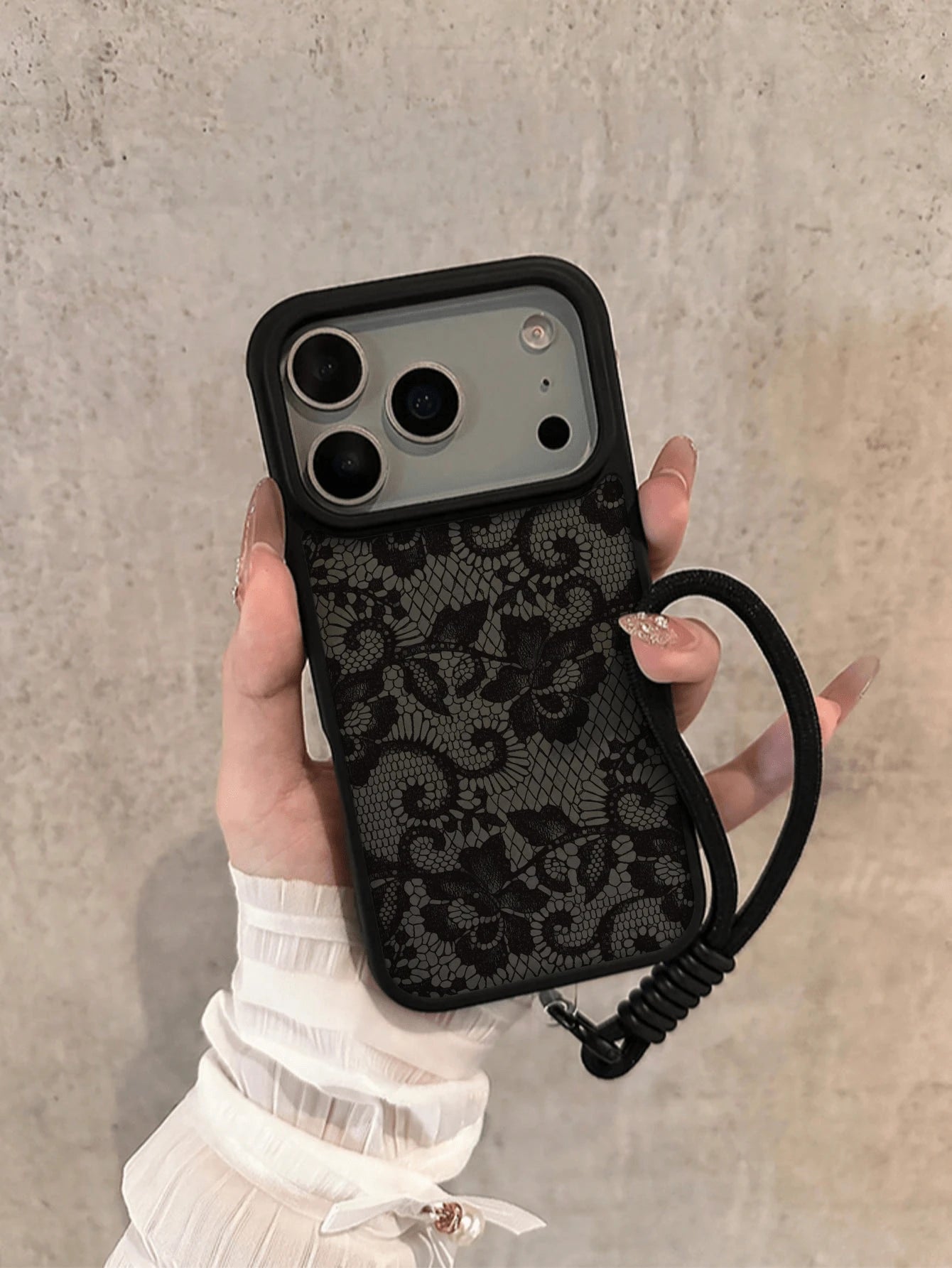 Black Silicone Lace Pattern Silicone Lanyard Style 1pc Silicone Lanyard Lace Pattern Matte Transparent Phone Case Compatible With Iphone17 17pro 17Air 17promax11 11Pro 11promax 12 12 Pro 12Promax 13 1