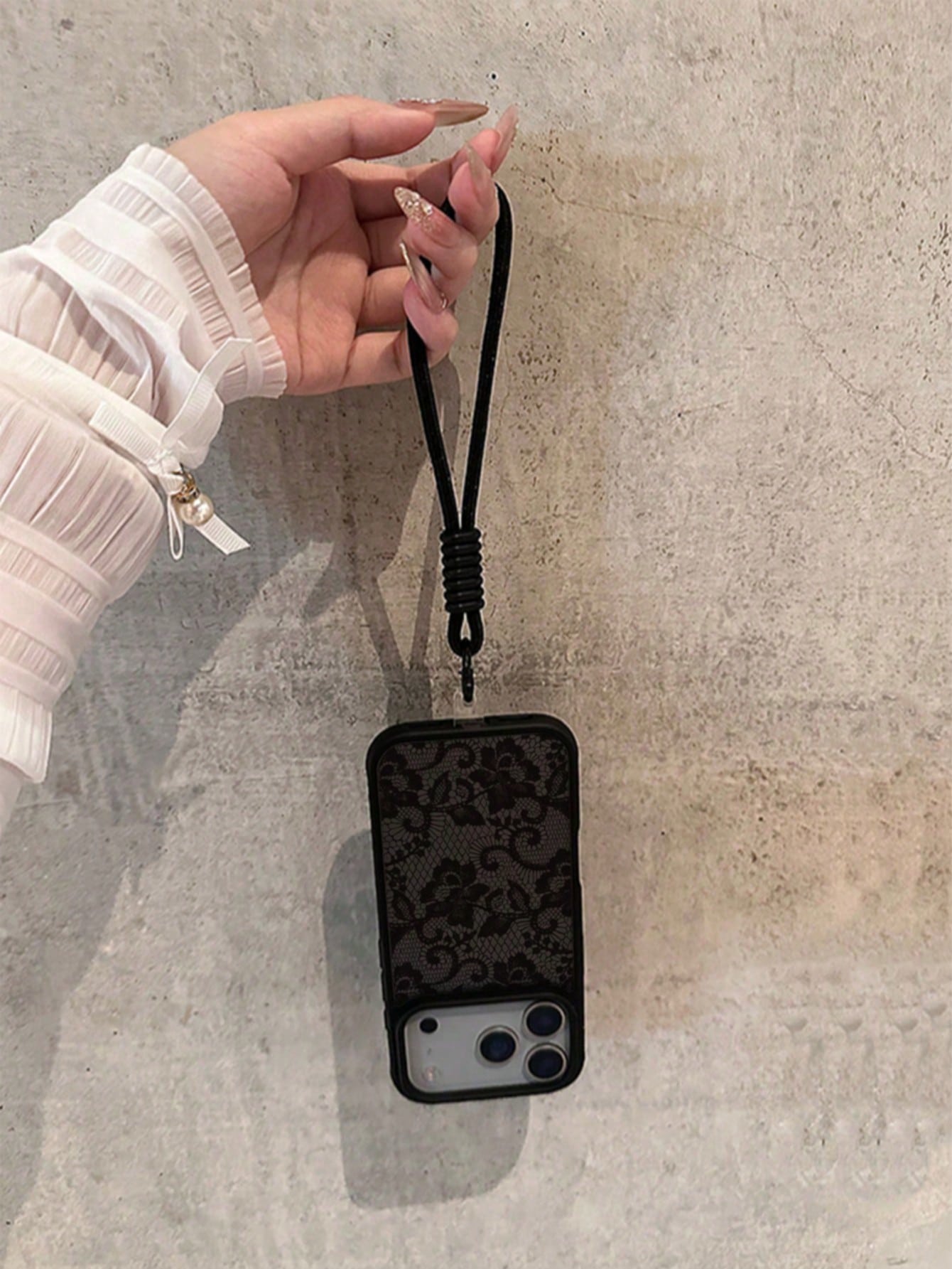 Black Silicone Lace Pattern Silicone Lanyard Style 1pc Silicone Lanyard Lace Pattern Matte Transparent Phone Case Compatible With Iphone17 17pro 17Air 17promax11 11Pro 11promax 12 12 Pro 12Promax 13 1