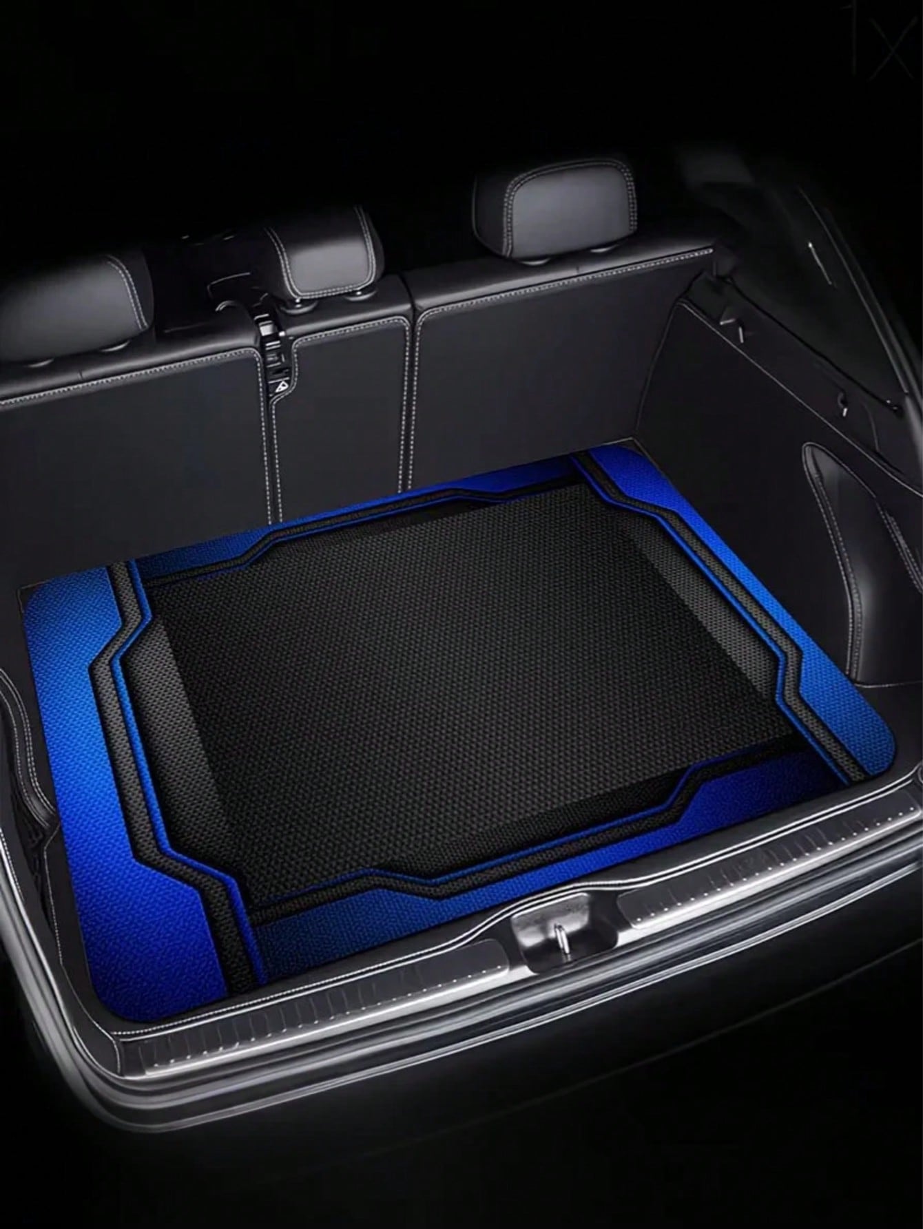 Blue & Black Sporty Car Trunk Mat, Suitable For All Types Of Trucks And SUVs, Ideal Gift, Car Interior Decoration Mat, Fun Design, Wear-Resistant & Non-Slip, Car-Specific Floor Mat, Travel Essential