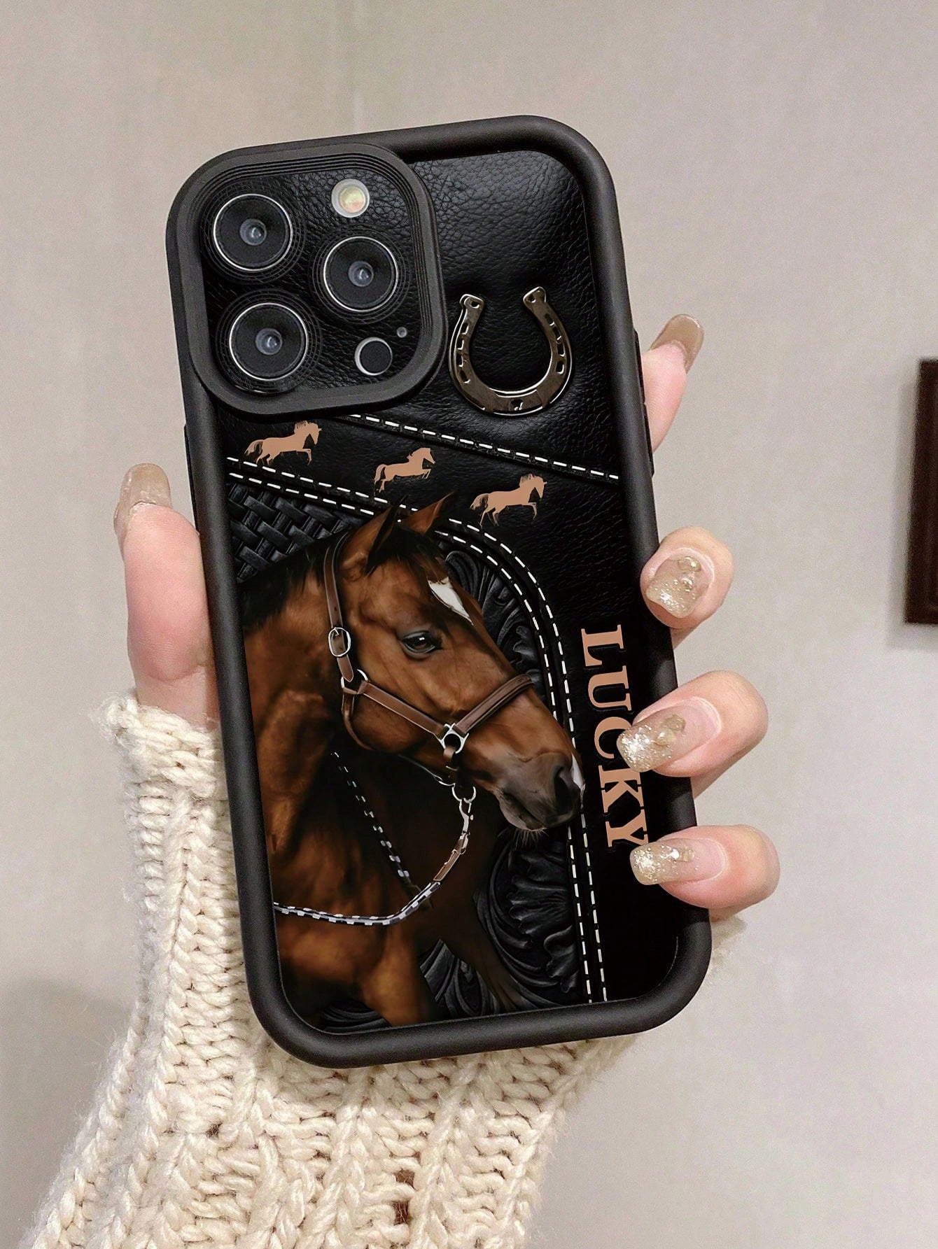 Cartoon Horse Painted Groove Black Thick Precision Hole Minimalist Shockproof Thick Phone Protective Case, Printed Suitable For IPhone 17/17 Pro Max/ 16/16 Pro/16 Pro Max/ 16 Plus, 15 XR/7/8, 15 Pro M