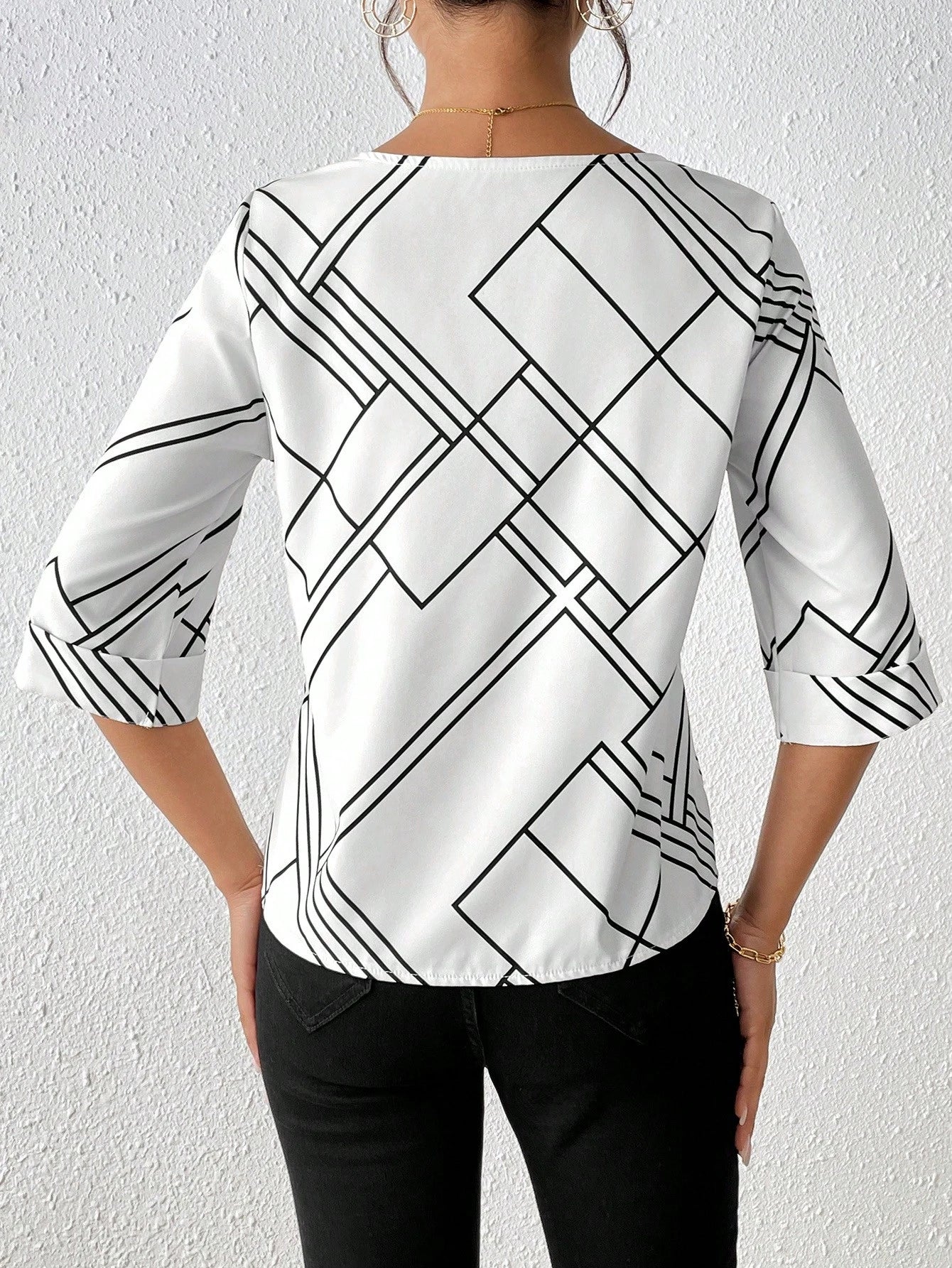 Clasi Casual Commuter Geometric Print Round Neck Shirt