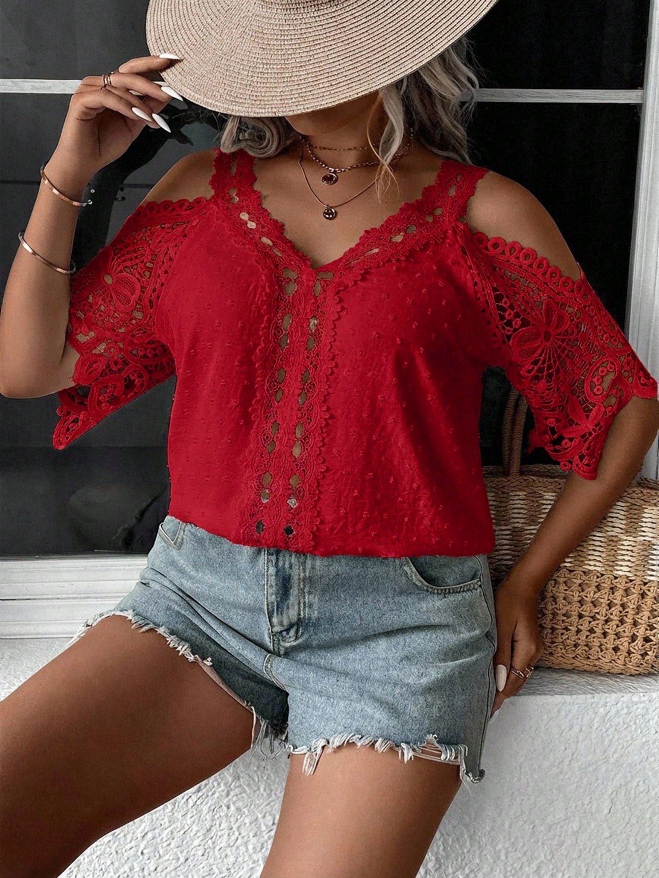 Clasi Plus Size Solid V-Neck Off-Shoulder Short Sleeve Lace Loose Blouse