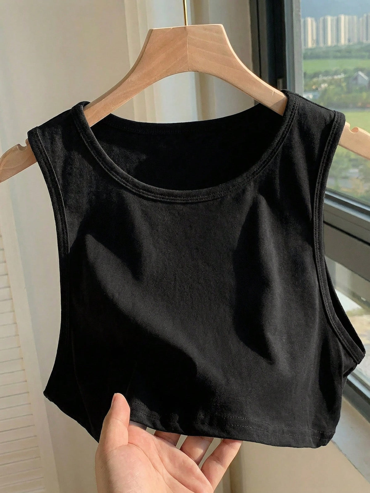 Comfortcana Solid Crop Tank Top