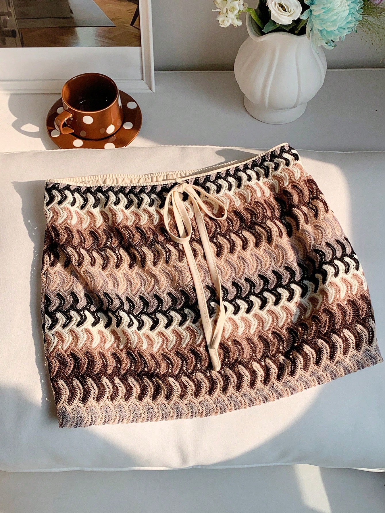 Comfortcana Women's Knitted Mini Skirt: Brown And Blue Wave Pattern Short Skirt With Knot Detail Vacation Autumn 1960s Vintage 70s Old Money